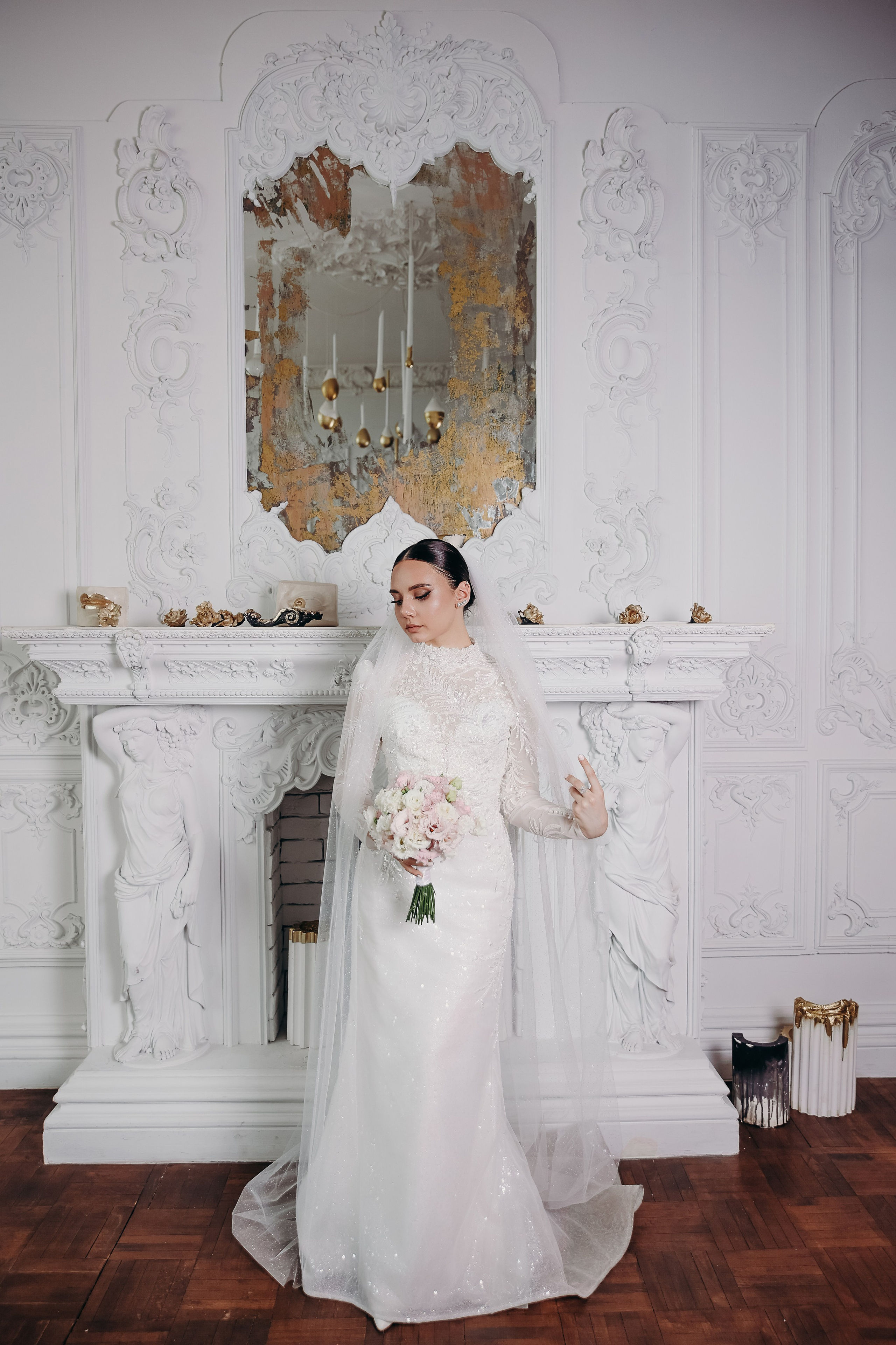 Свадебная фотосессия в фотостудии «Hram» 24.08.2024. Свадебный и семейный фотограф Виолетта Сидельникова. Краснодар, Россия, Беларусь, Европа