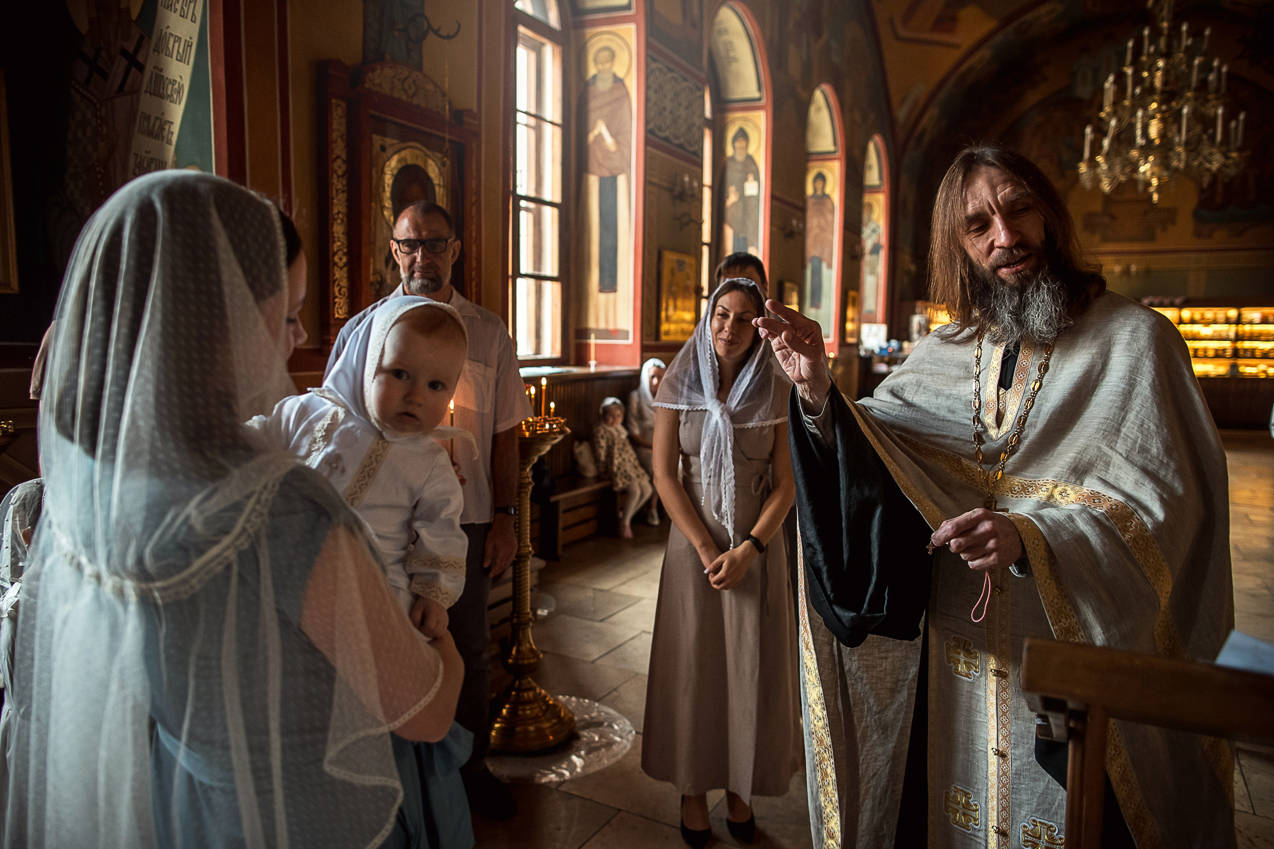 Крещение Алиса. Фотограф на крещение, венчание Ольга Парфентьева