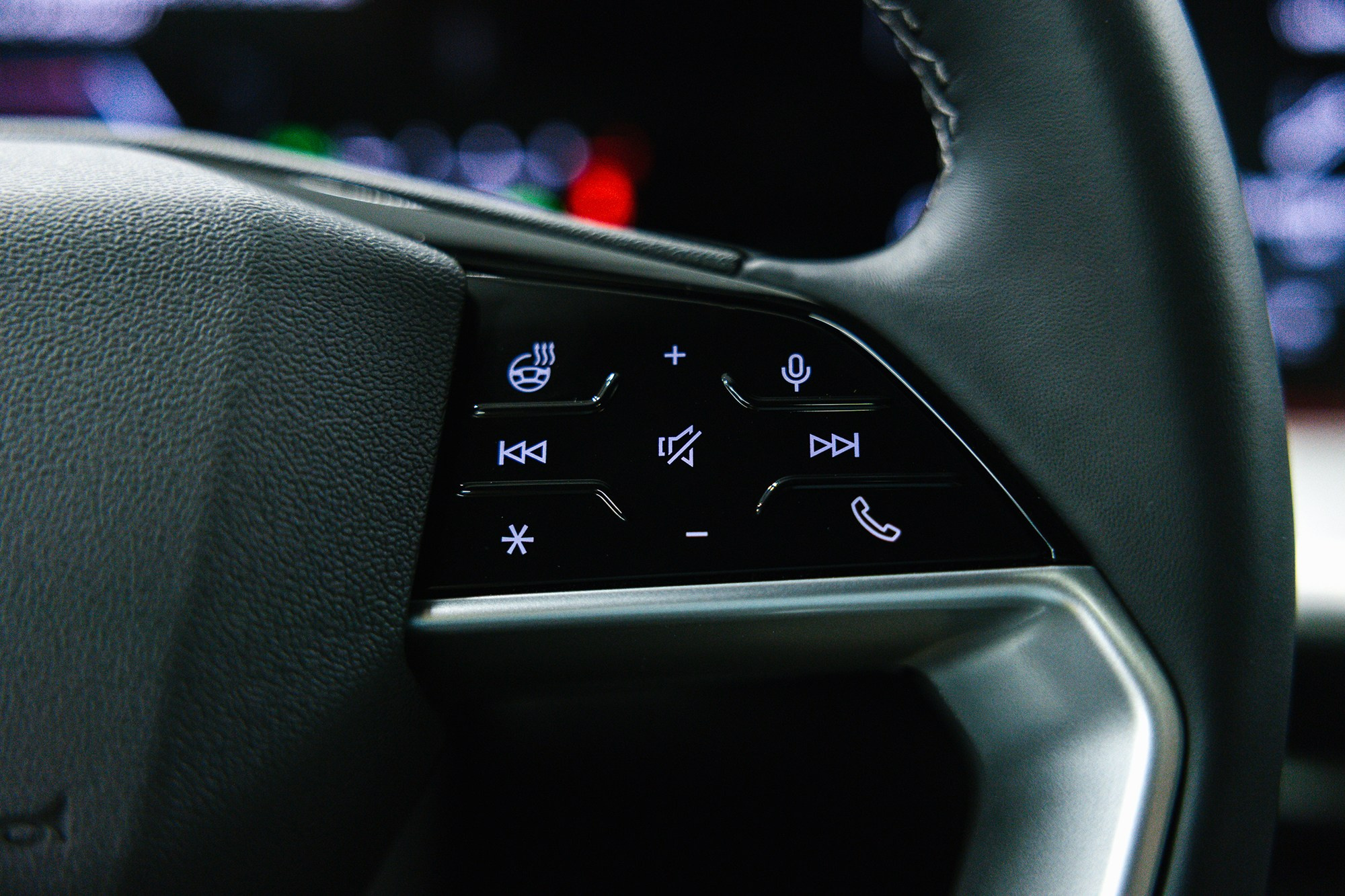 Audi Q5 Sportback 40 TFSI 2.0 quattro S tronic (204 л. с.). Автосалон «Х-Авто»