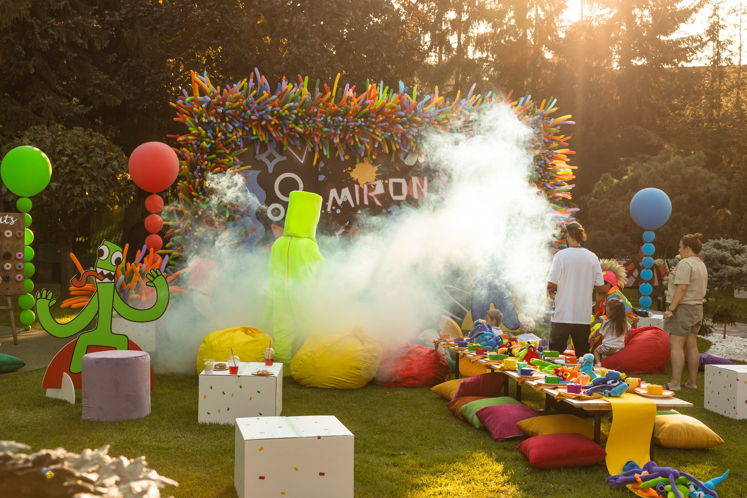 Мирону 4. ФОТОГРАФ ВАШИХ ЛУЧШИХ СОБЫТИЙ