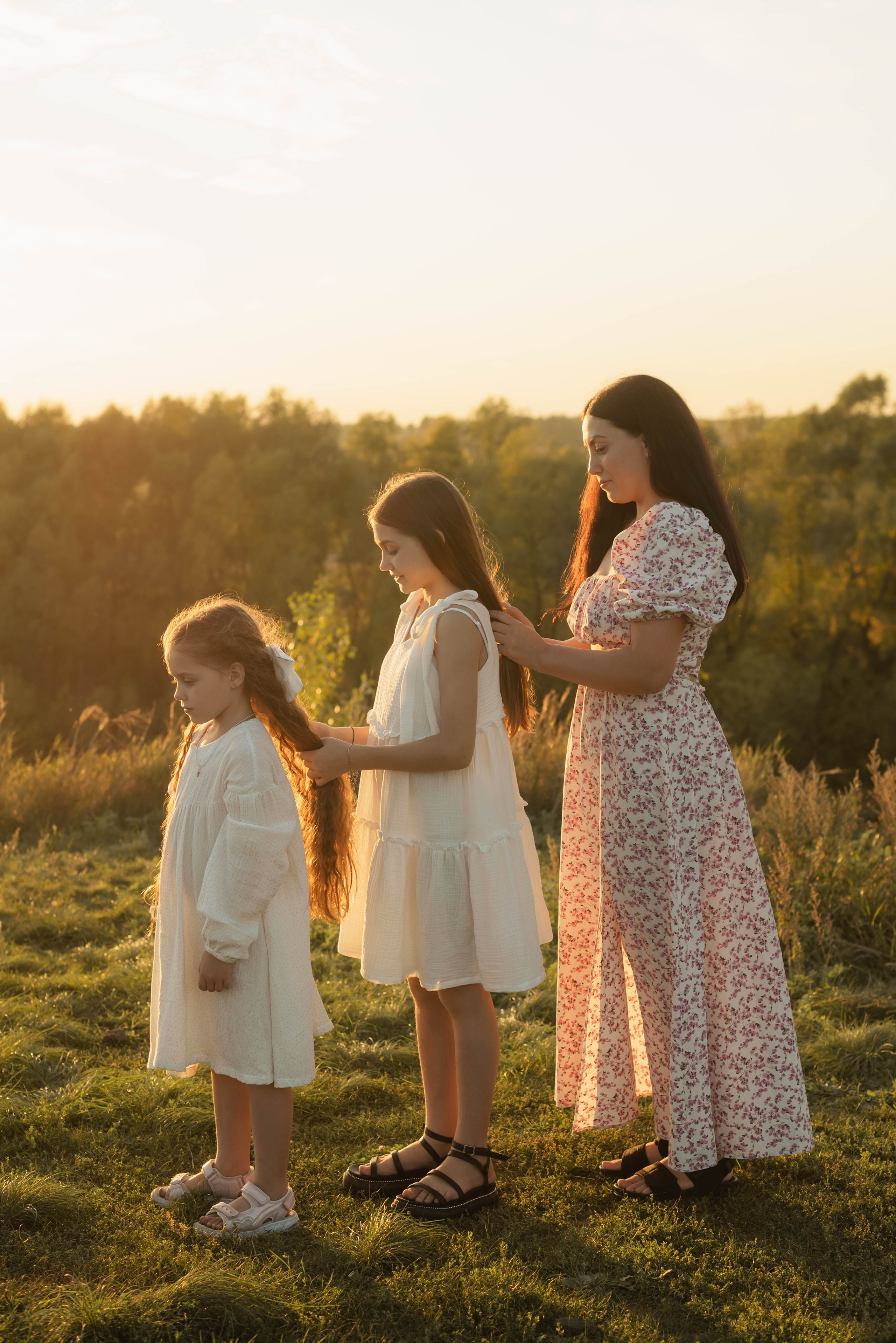 Закат в августе в шубке лисы. Свадебный и семейный фотограф в Новосибирске, Санкт-Петербурге, Москве