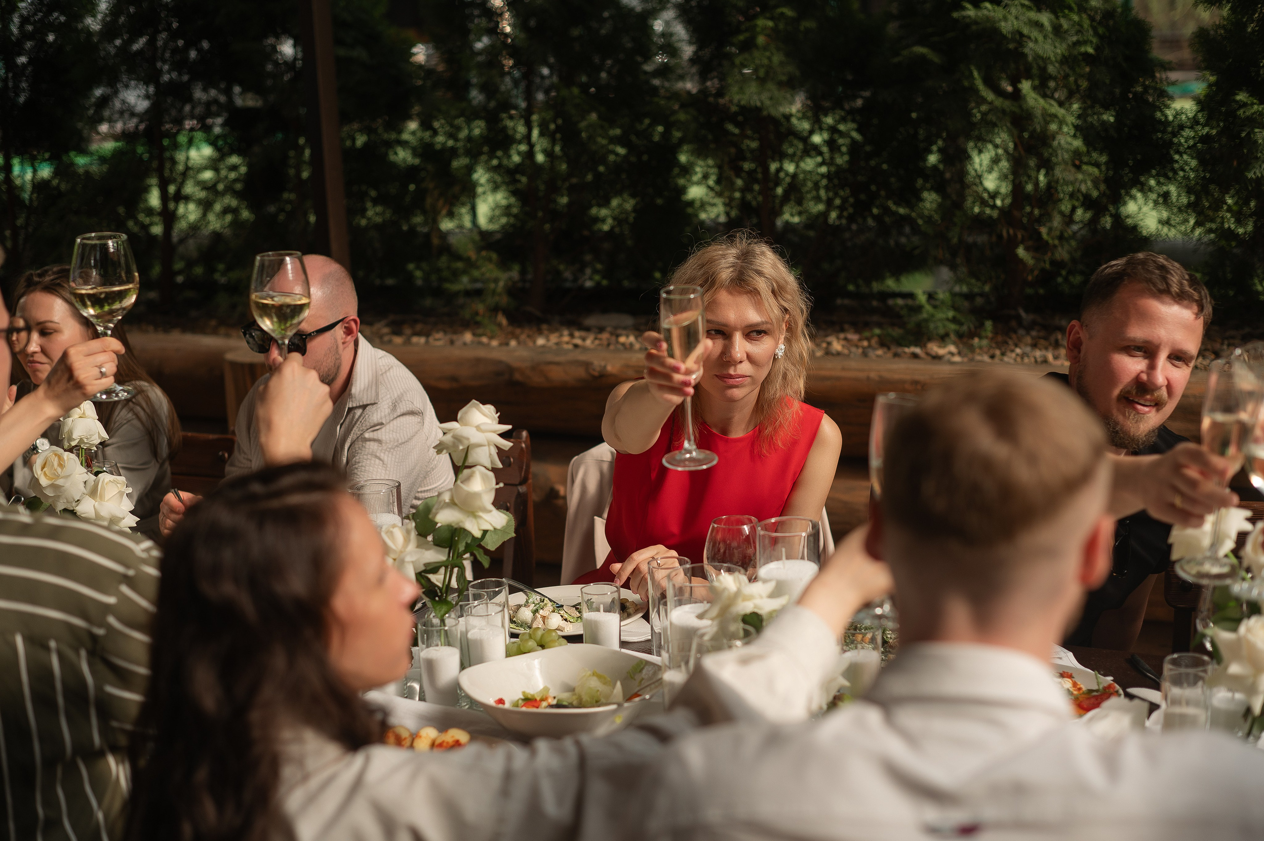 Динамичная свадьба где гости были активными участниками праздника. Свадебный фотограф в Ярославле Денис Медоваров