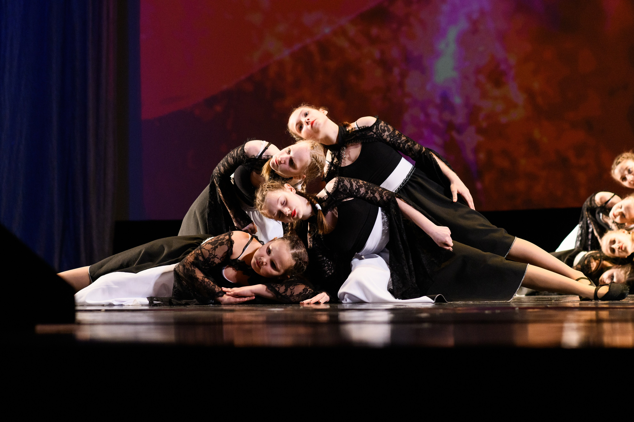 23 апреля, часть 2, БКЗ Октябрьский, г. Санкт-Петербург. Золотое яблочко