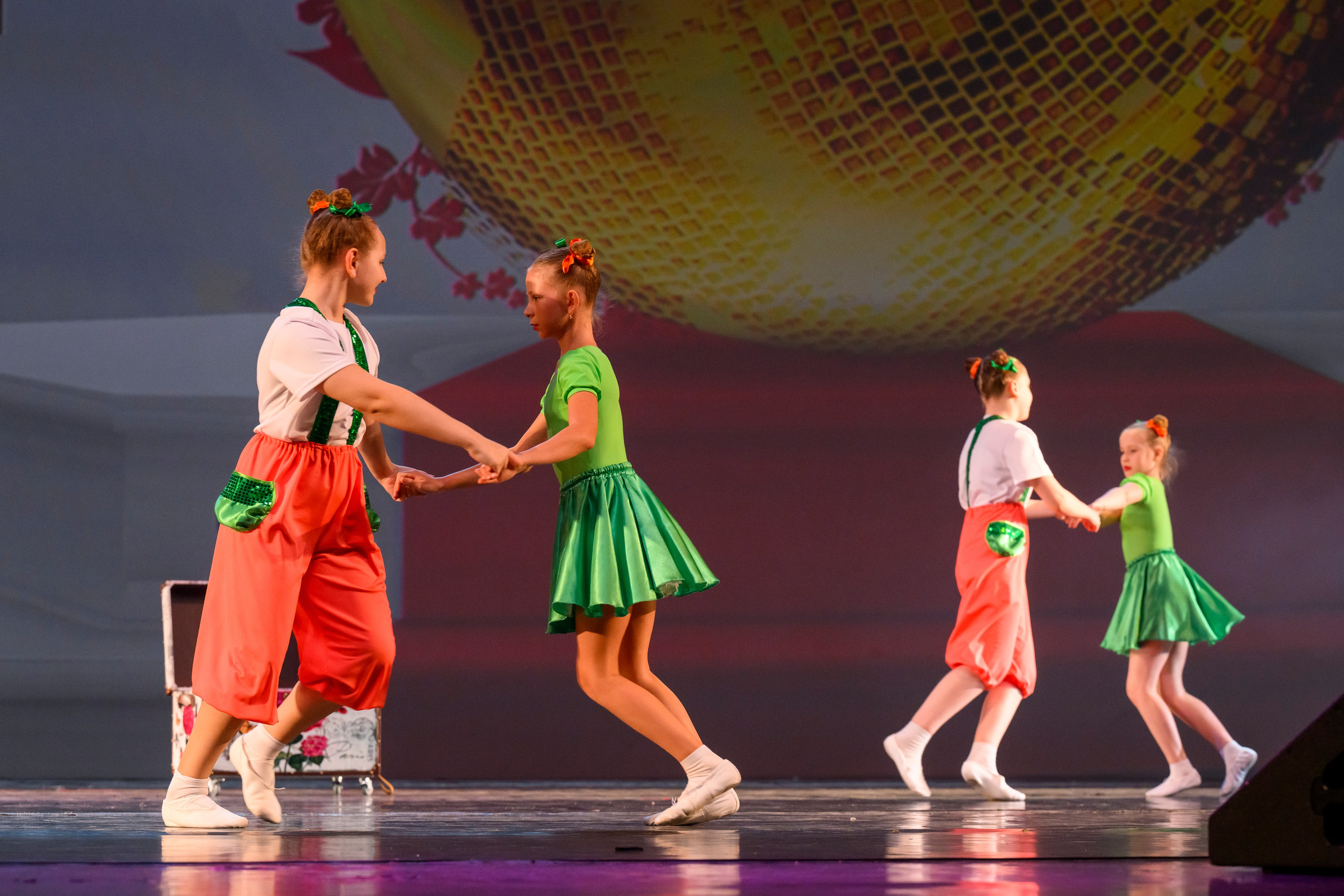 23 апреля, часть 2, БКЗ Октябрьский, г. Санкт-Петербург. Золотое яблочко