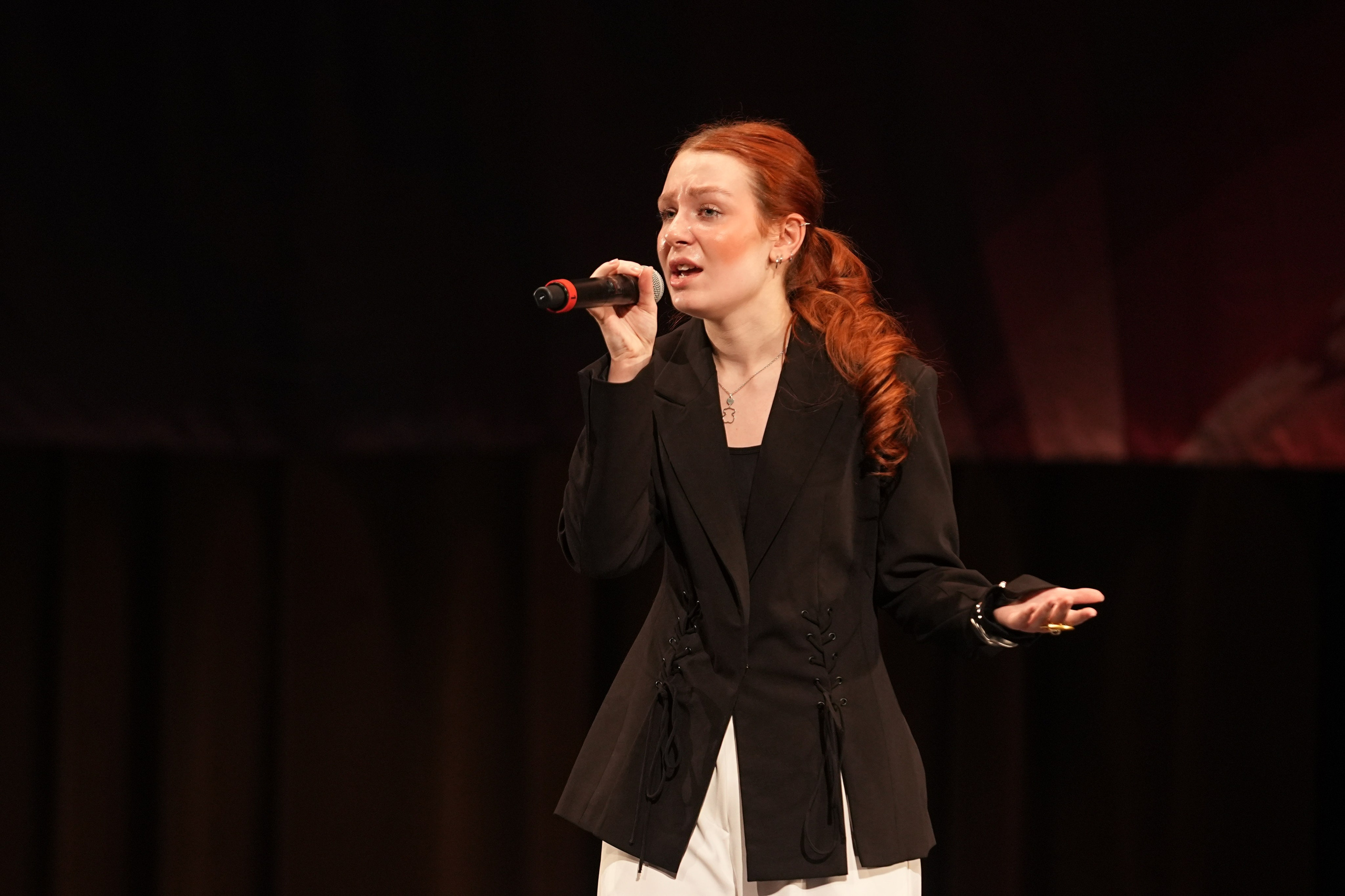 7 декабря, блок 2, г. Москва. Золотое яблочко