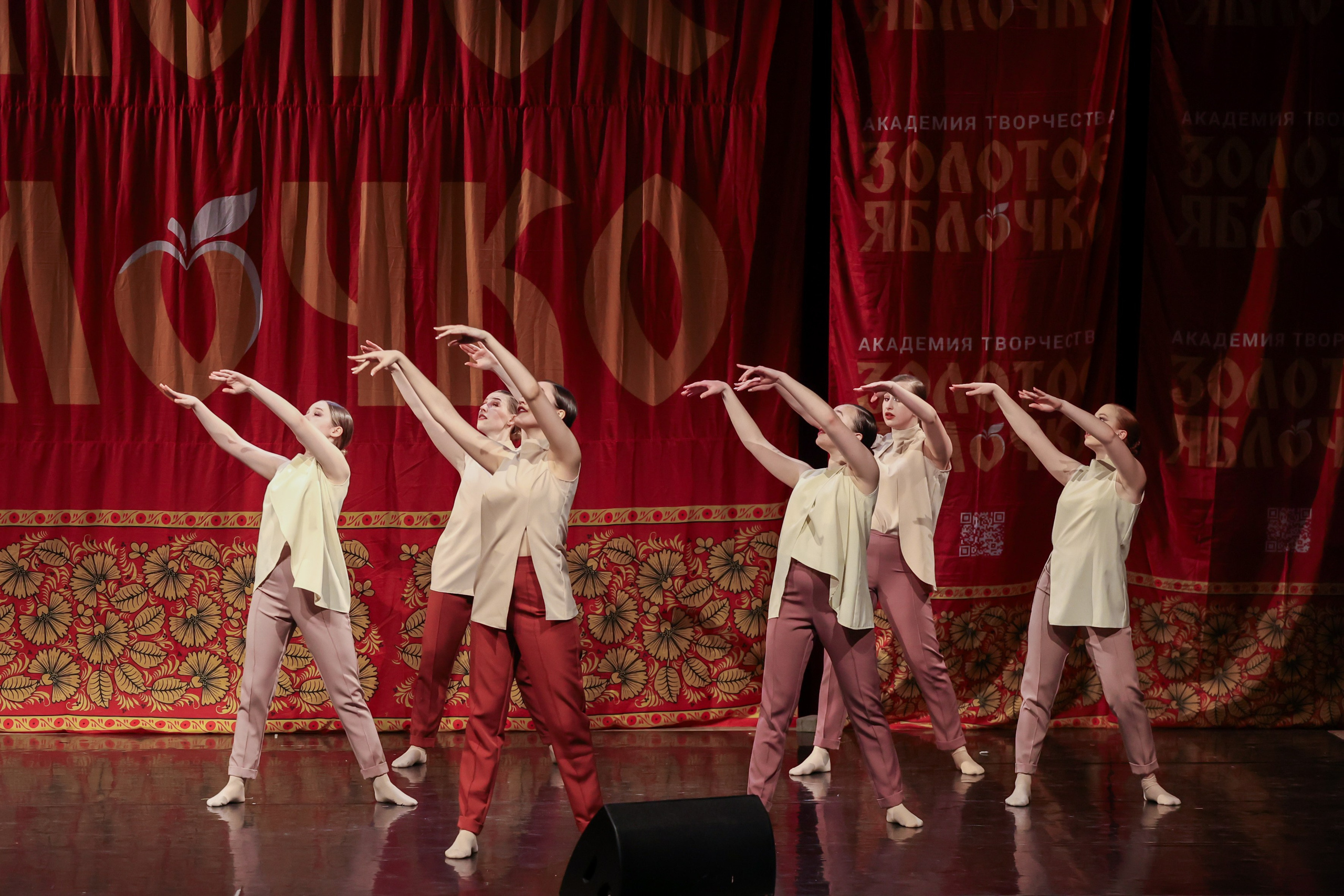 12 апреля, блок 1, г. Москва. Золотое яблочко