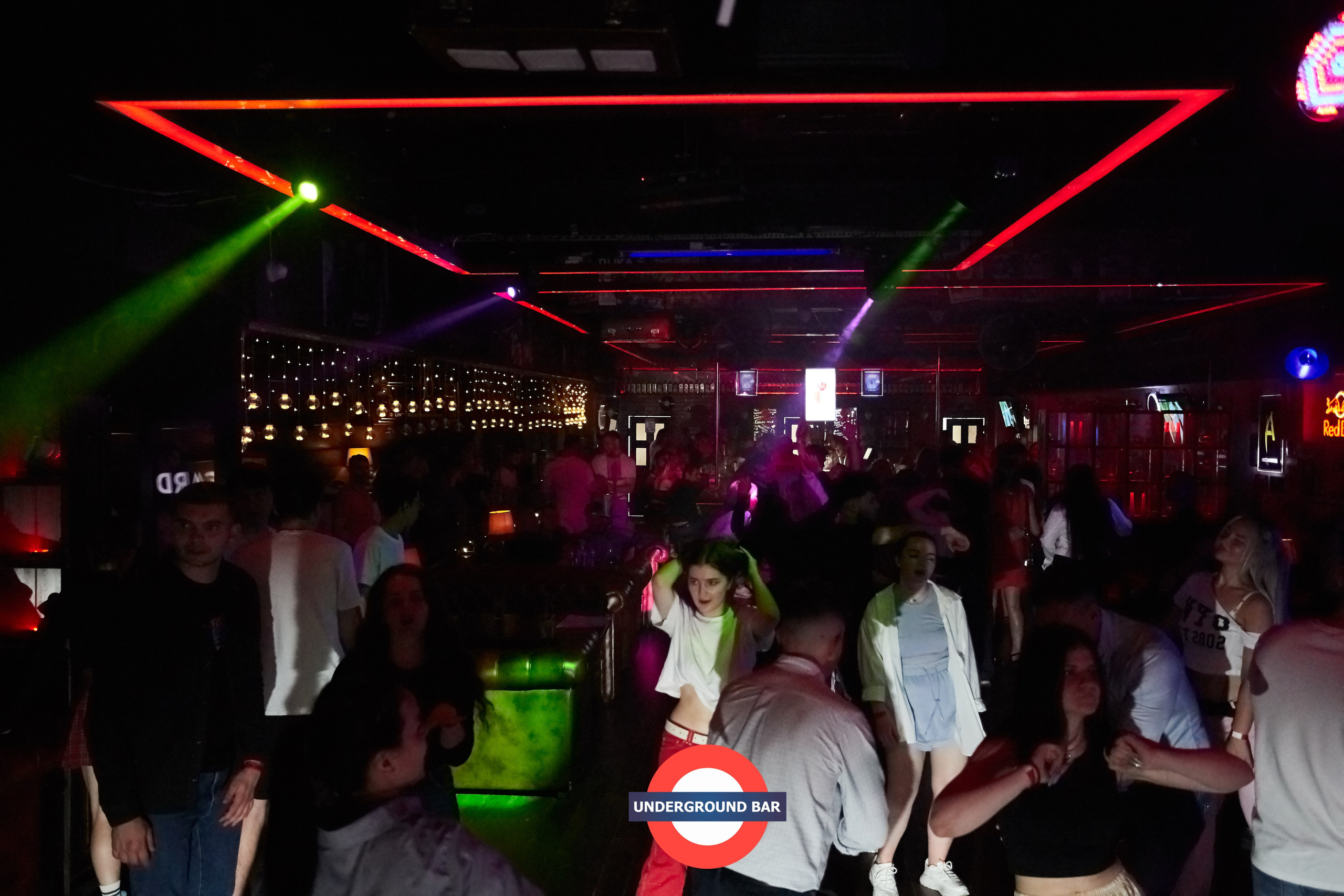 Underground Bar. Репортажный Фотограф