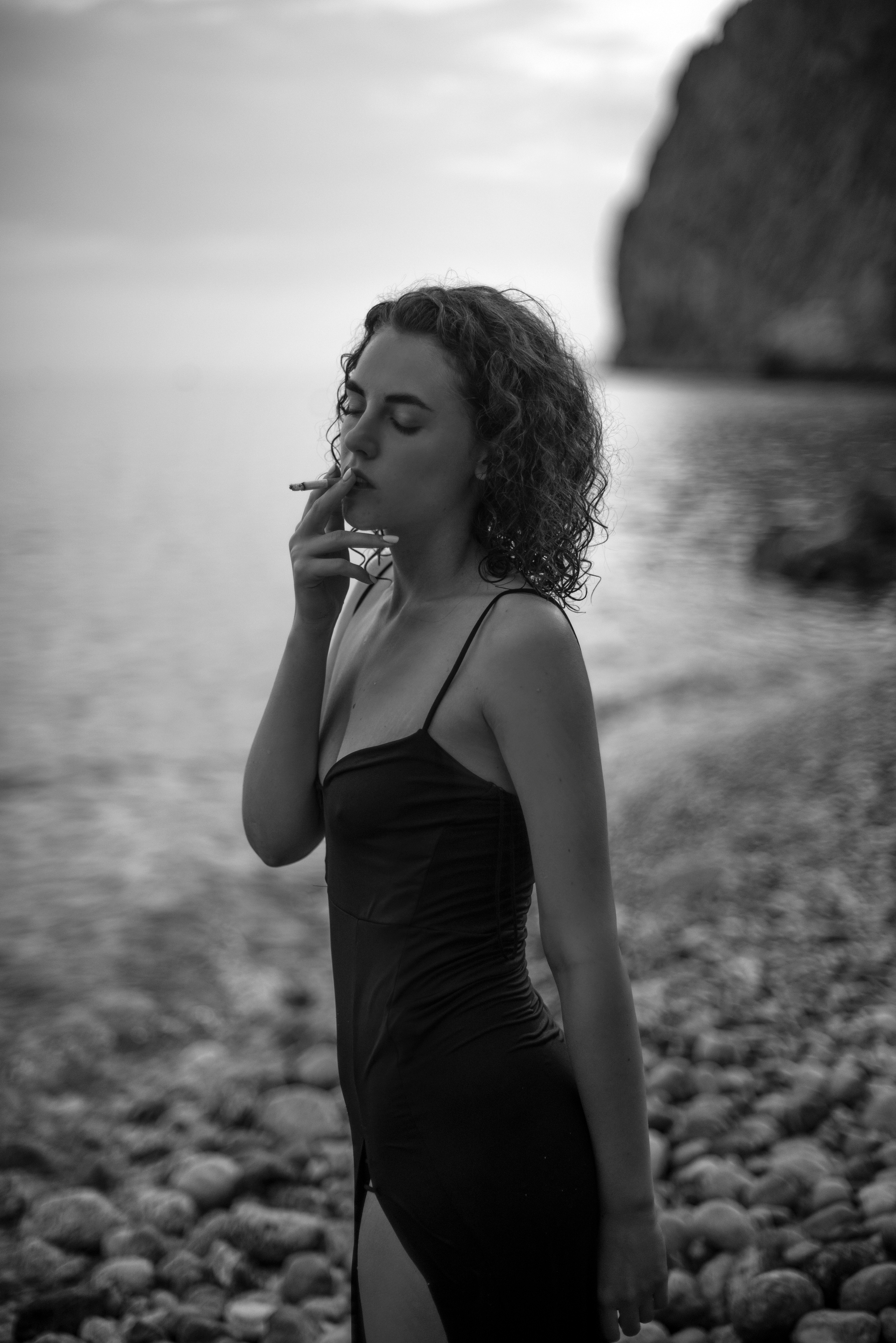 Фотосессия Елены на Крымском пляже у моря