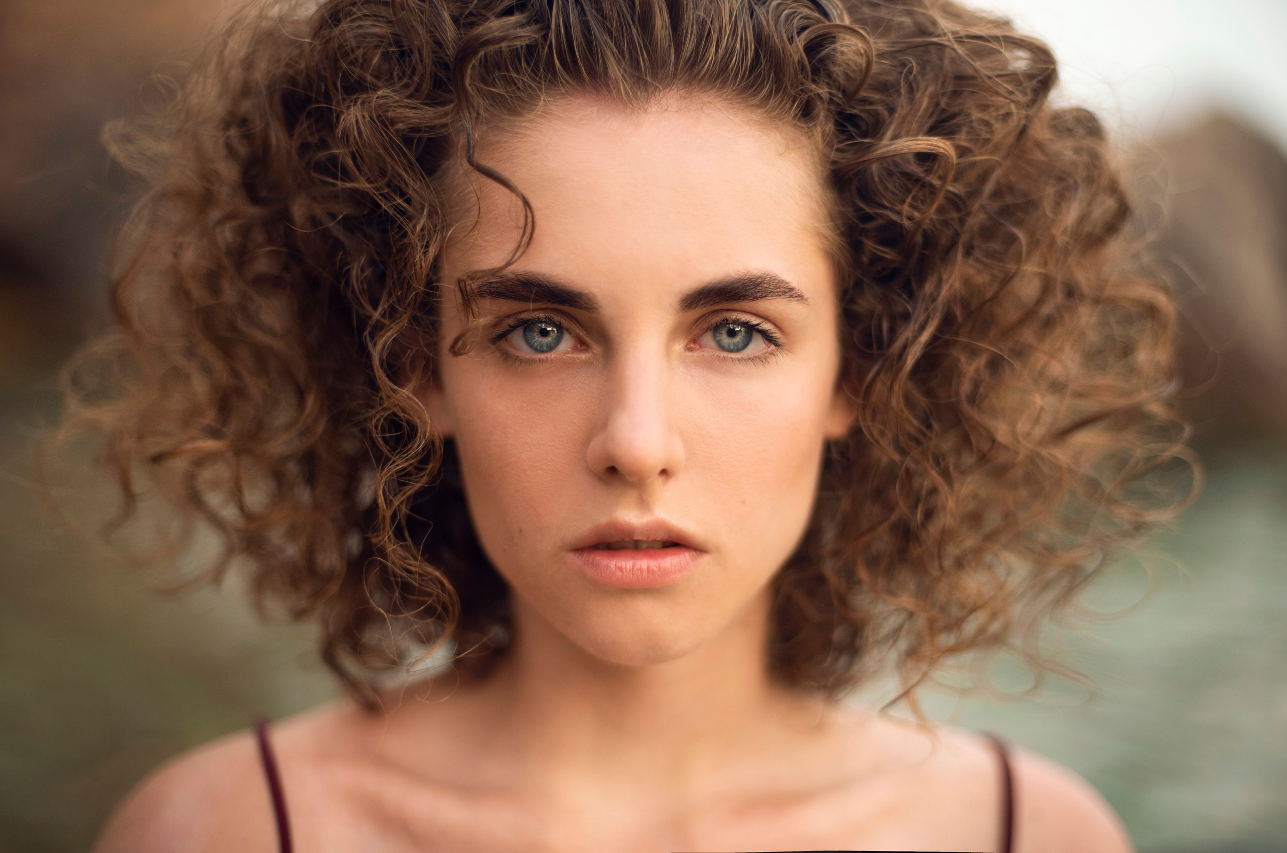 Фотосессия Елены на Крымском пляже у моря