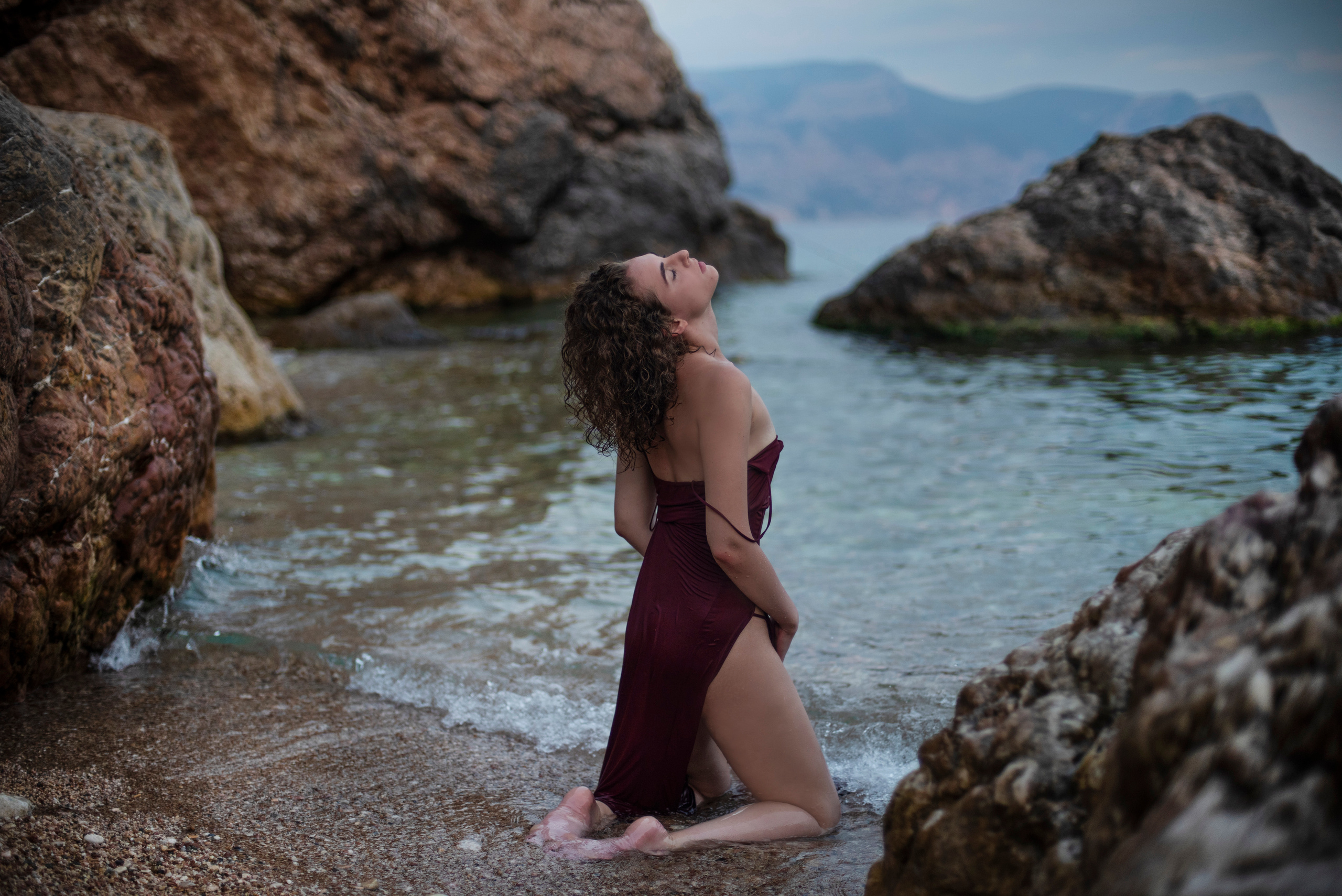 Фотосессия Елены на Крымском пляже у моря