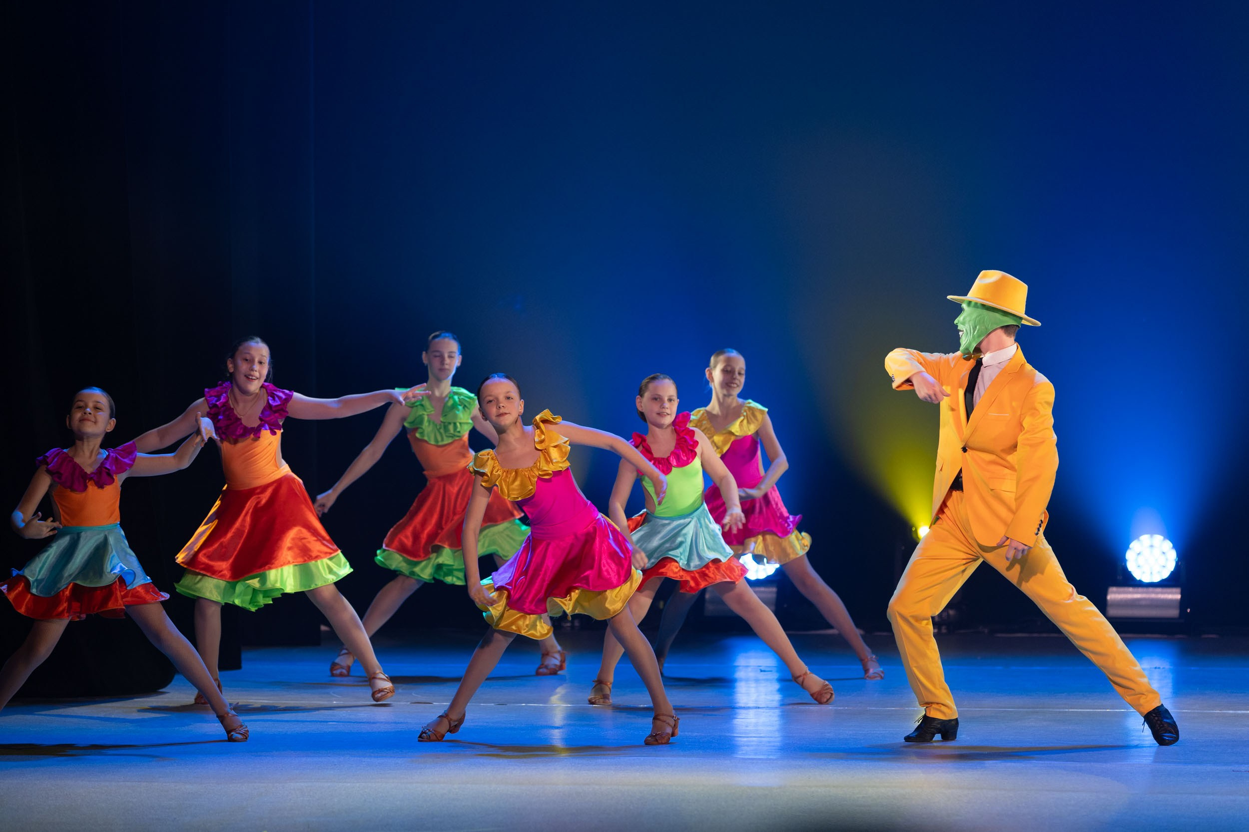 Новогодний диско Dance