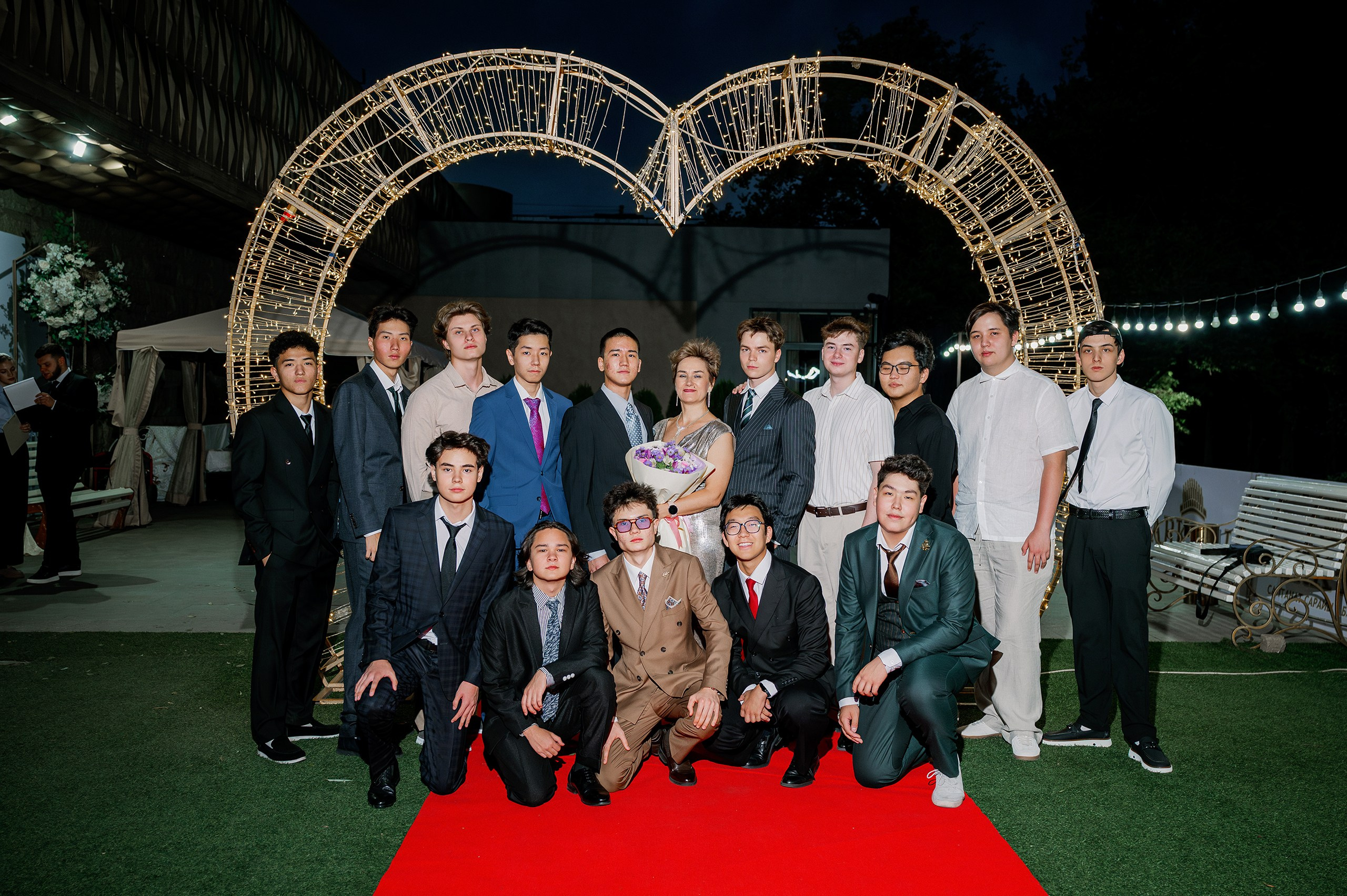 Выпускной — 11А, 2025. Фотограф в Алматы — Алексей Коньков | Репортаж, свадьбы, портреты