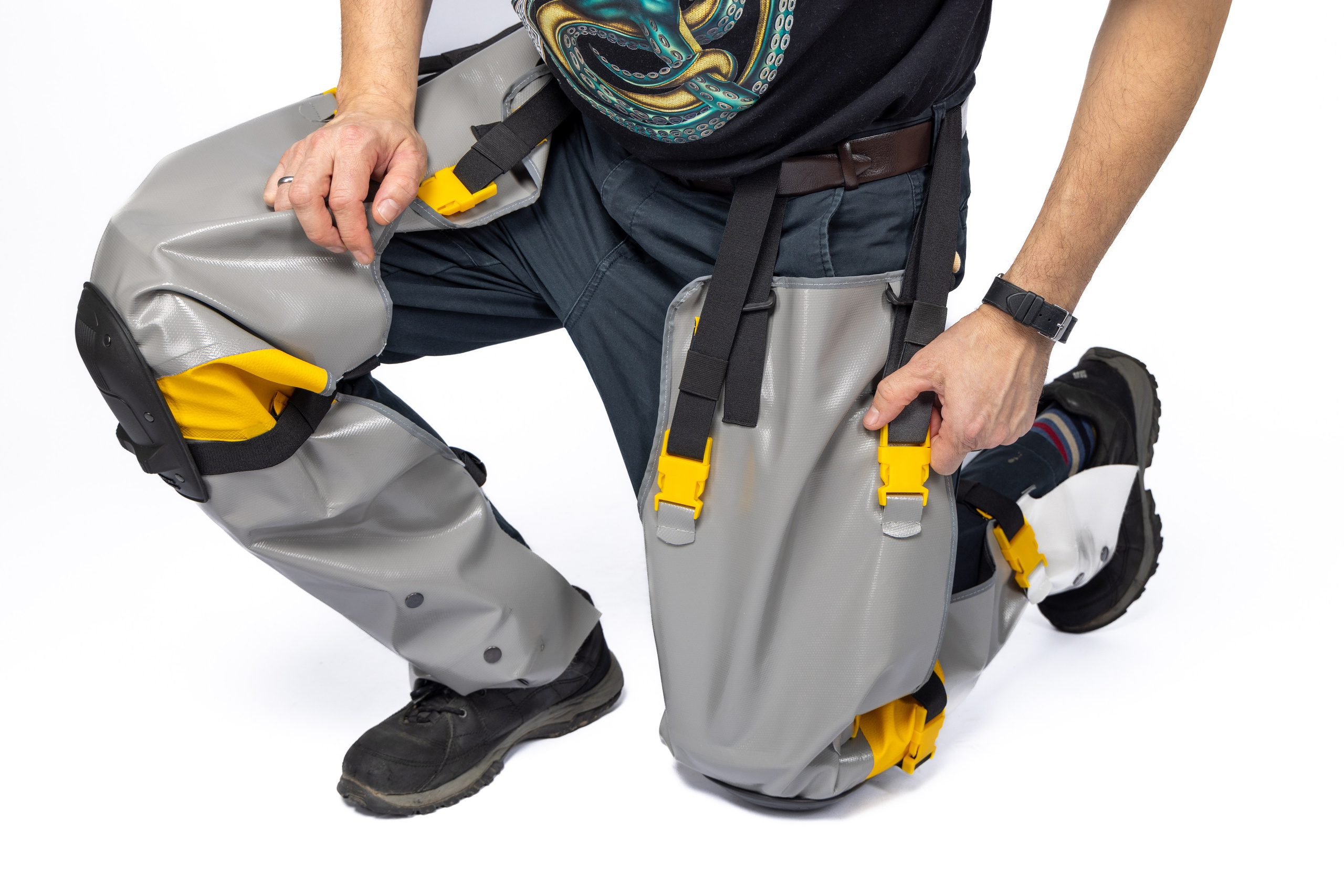 Алексей, производственный фотосет товара. Фотограф Андрей Зикеев, фотостудия AzArt Studio в Москве