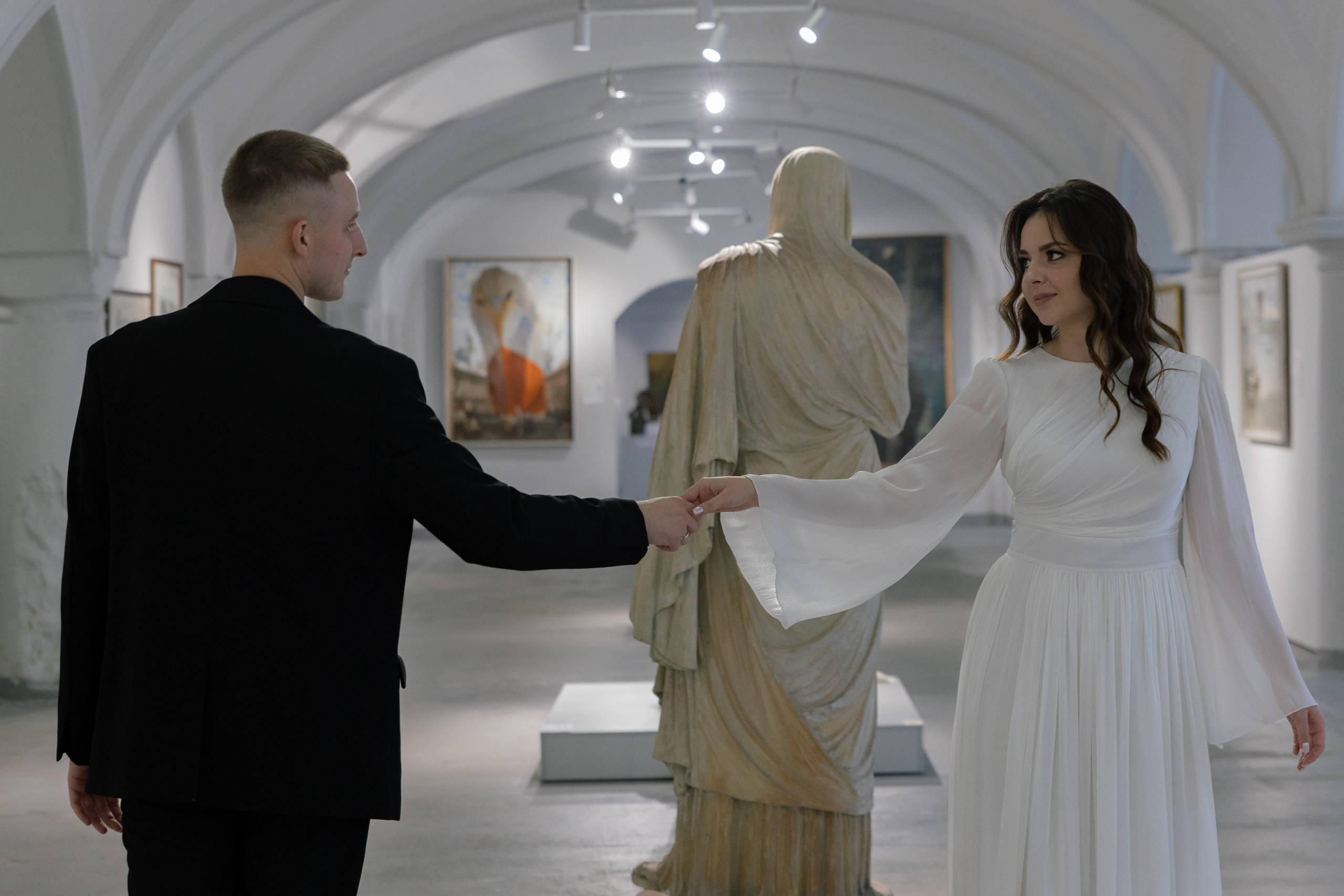 Музей изобразительных искусств и банкет в отеле Чайковский. Свадебный фотограф Калининград