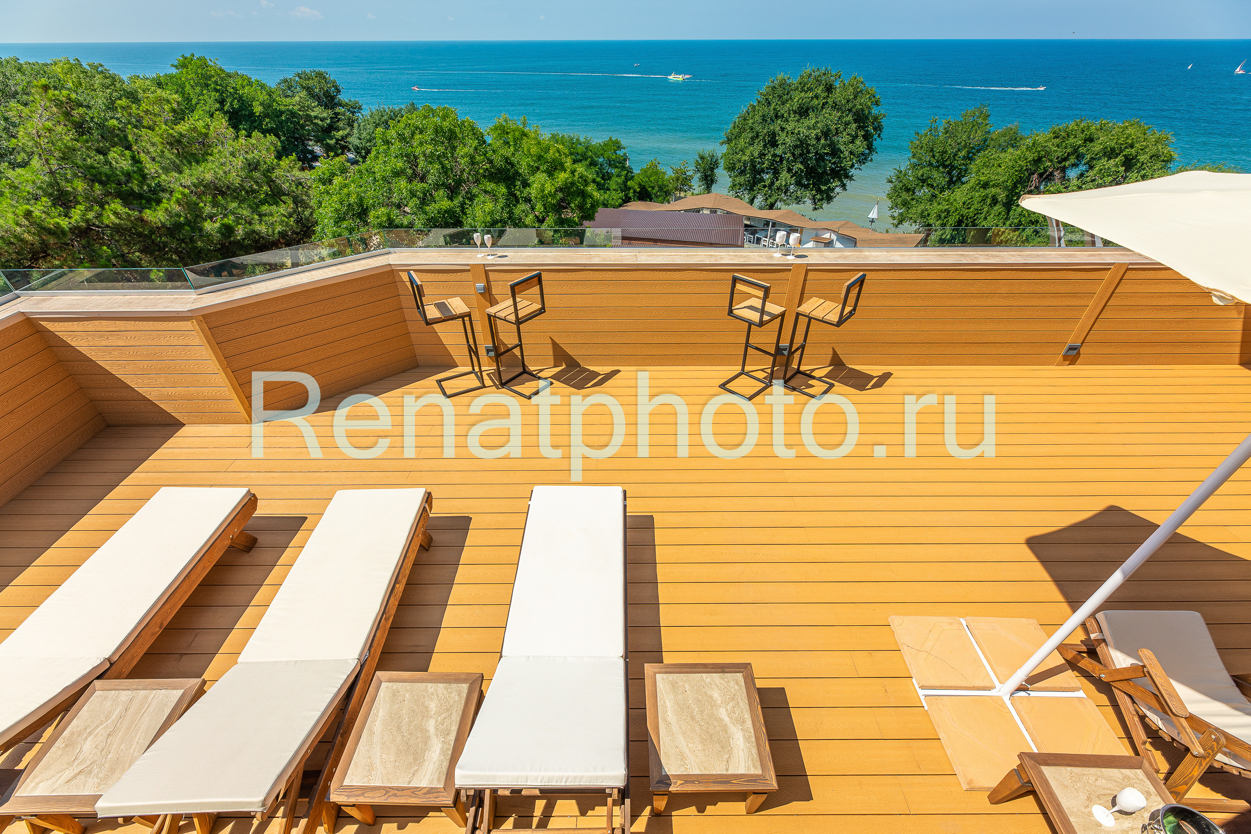 Renatphoto-Профессиональная  фотосъёмка интерьеров для отелей и апартаментов. Профессиональная фотосъёмка интерьеров, предметная фотосессия еды для меню г. Анапа