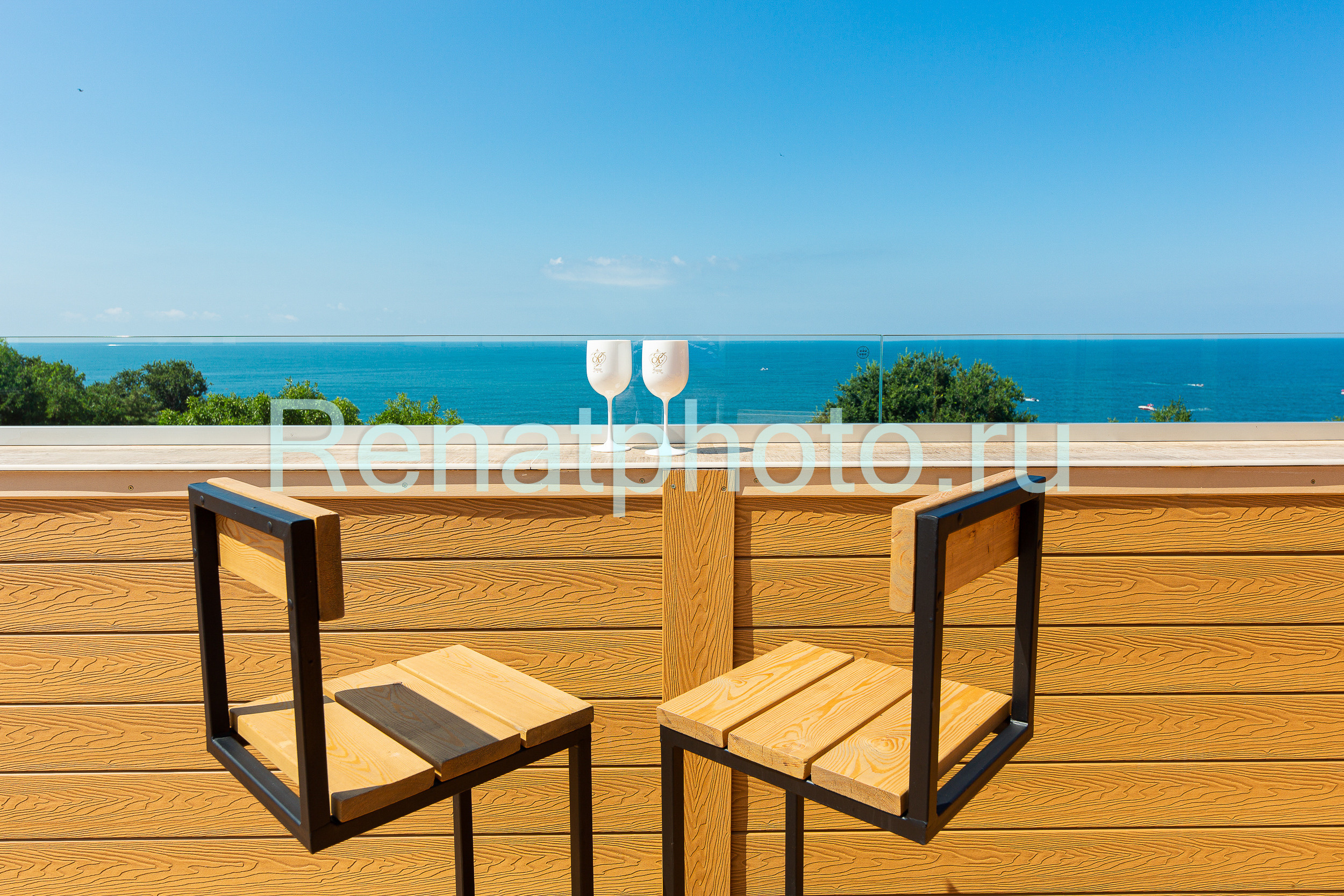 Renatphoto-Профессиональная  фотосъёмка интерьеров для отелей и апартаментов. Профессиональная фотосъёмка интерьеров, предметная фотосессия еды для меню г. Анапа