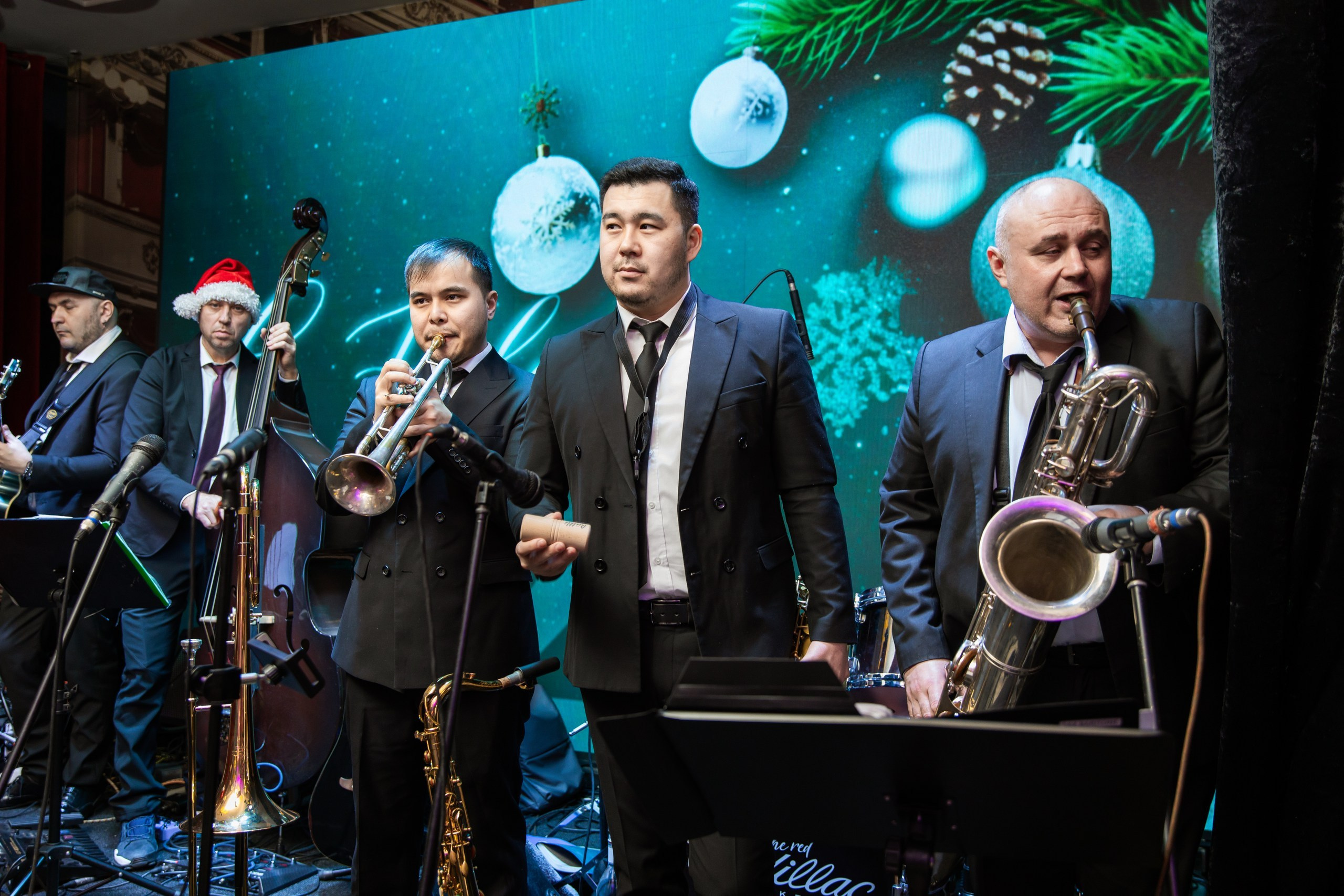 Корпоратив. Свадебный и студийный фотограф в Алматы Ильяс Кырбаев