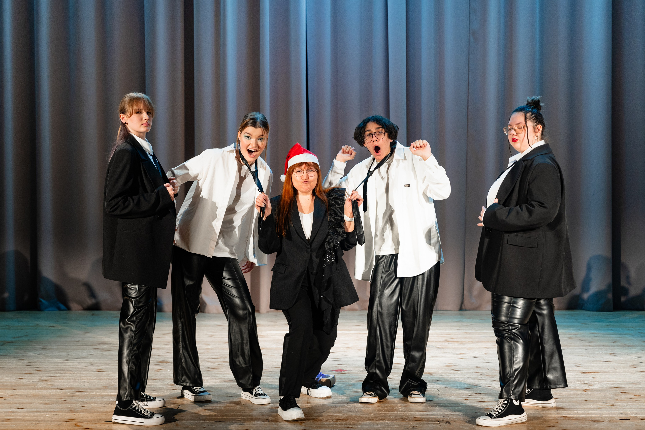 Концерт ДК Буривестник. Фотограф Никита Комаров