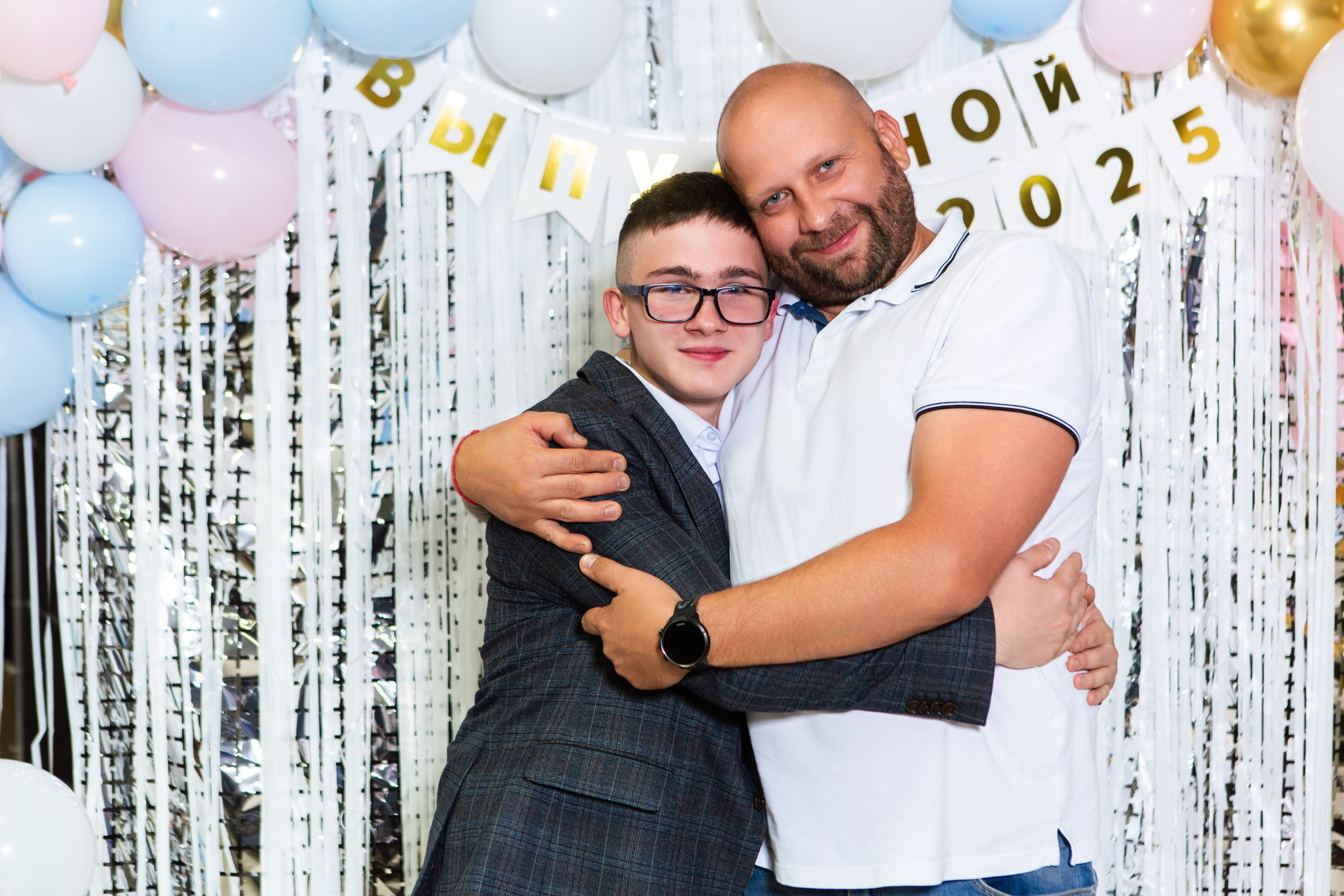 ФОТОСЕССИЯ С РОДИТЕЛЯМИ ВЫПУСКНОЙ 2025 9 ШКОЛА Г.МЦЕНСК. Профессиональный фотограф в Мценске и Орловской области