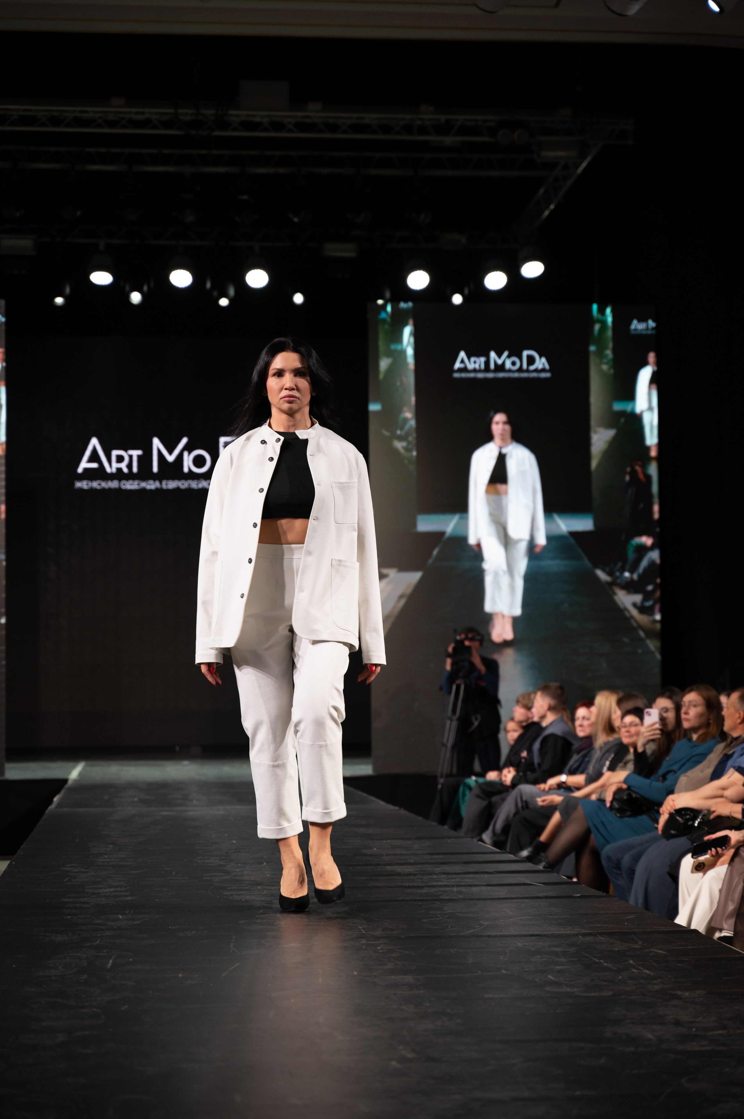 Неделя Моды Сибирь. Фотограф Универсал в Новосибирске