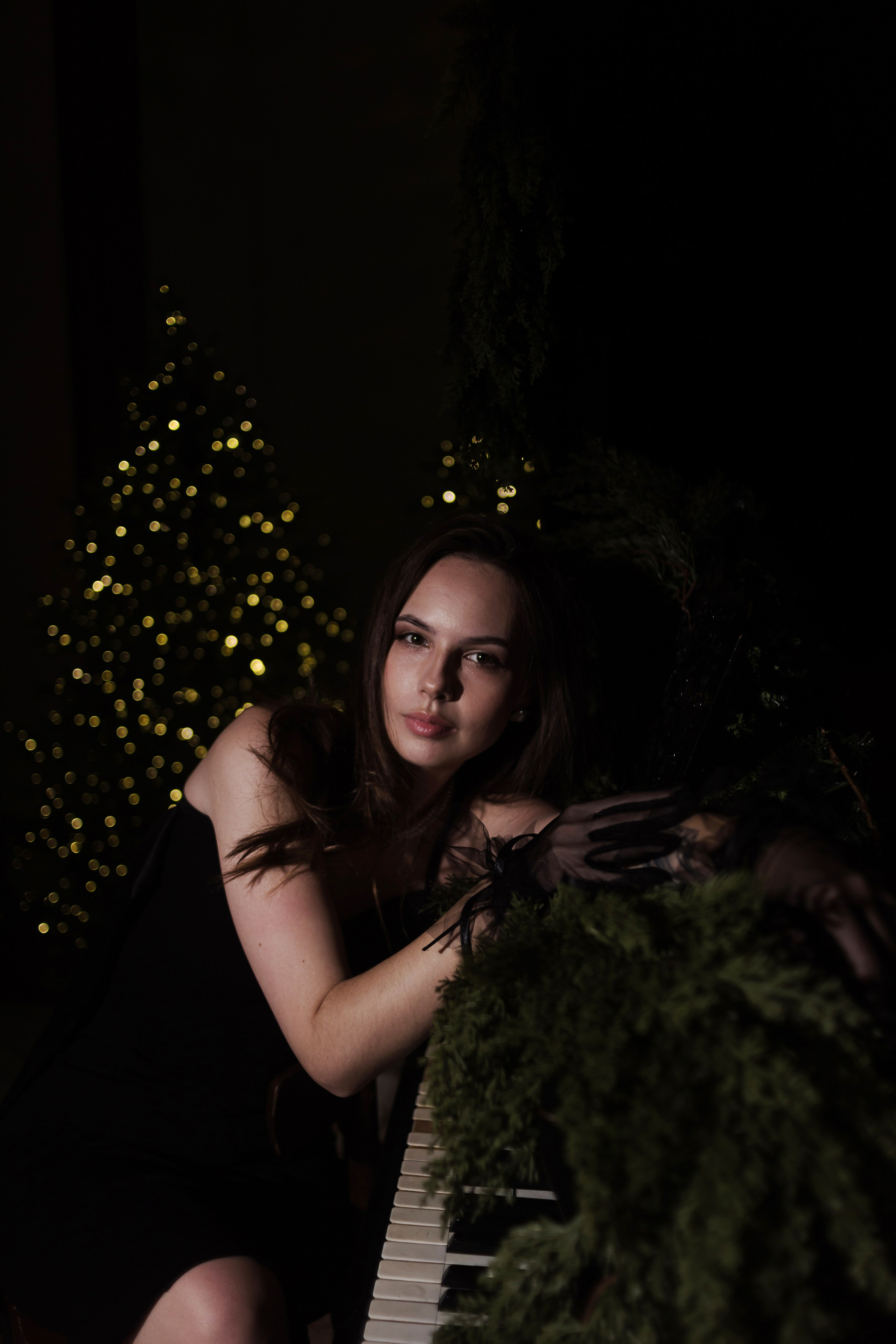 Md: @yanamazhina Muah: @vizashspb_larisa Org: @creative_photoday Loc: @leonastage_photostudio