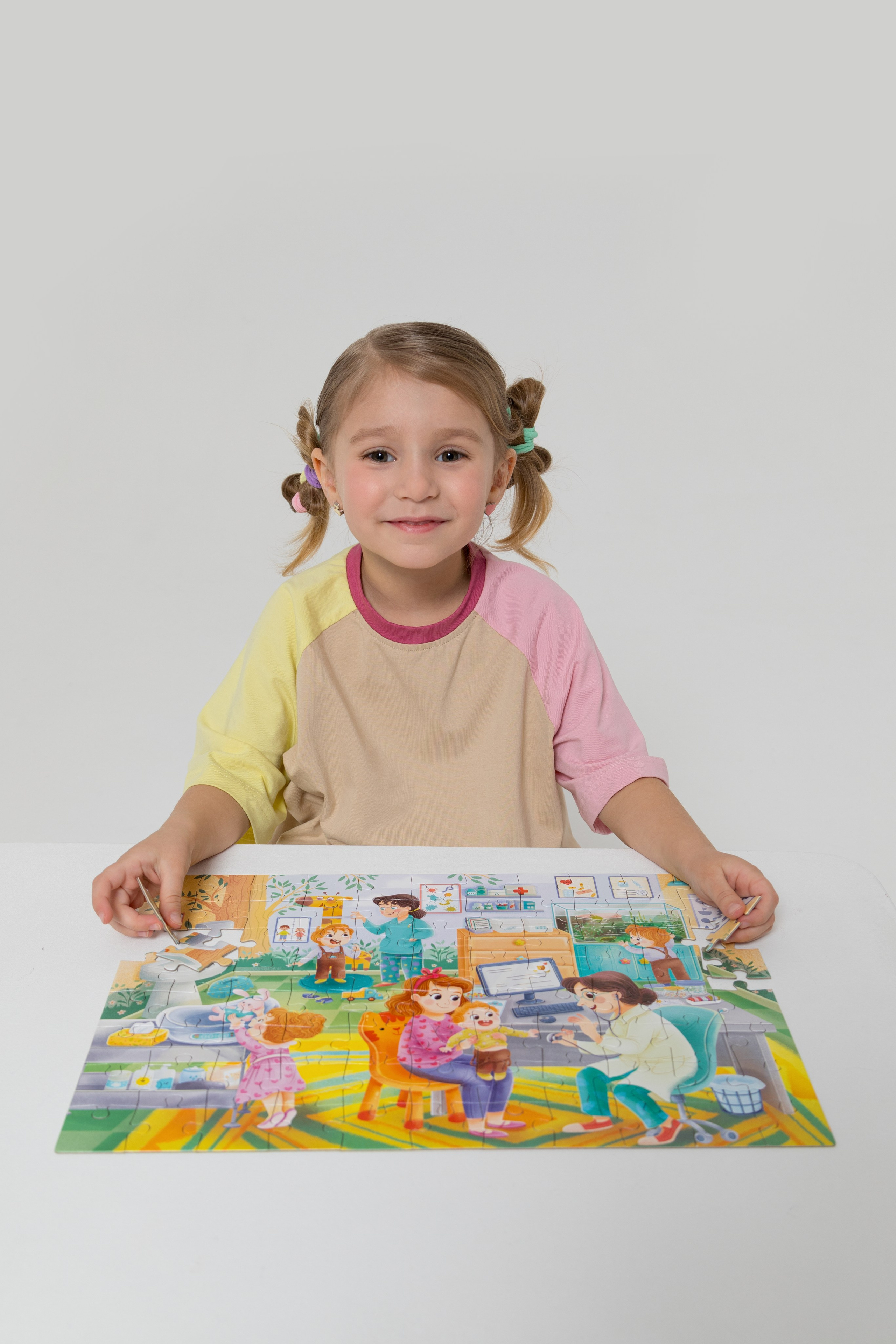 Имиджевая и каталожная съёмка для бренда детских пазлов. Детский и контент фотограф Надя Волкова Санкт-Петербург