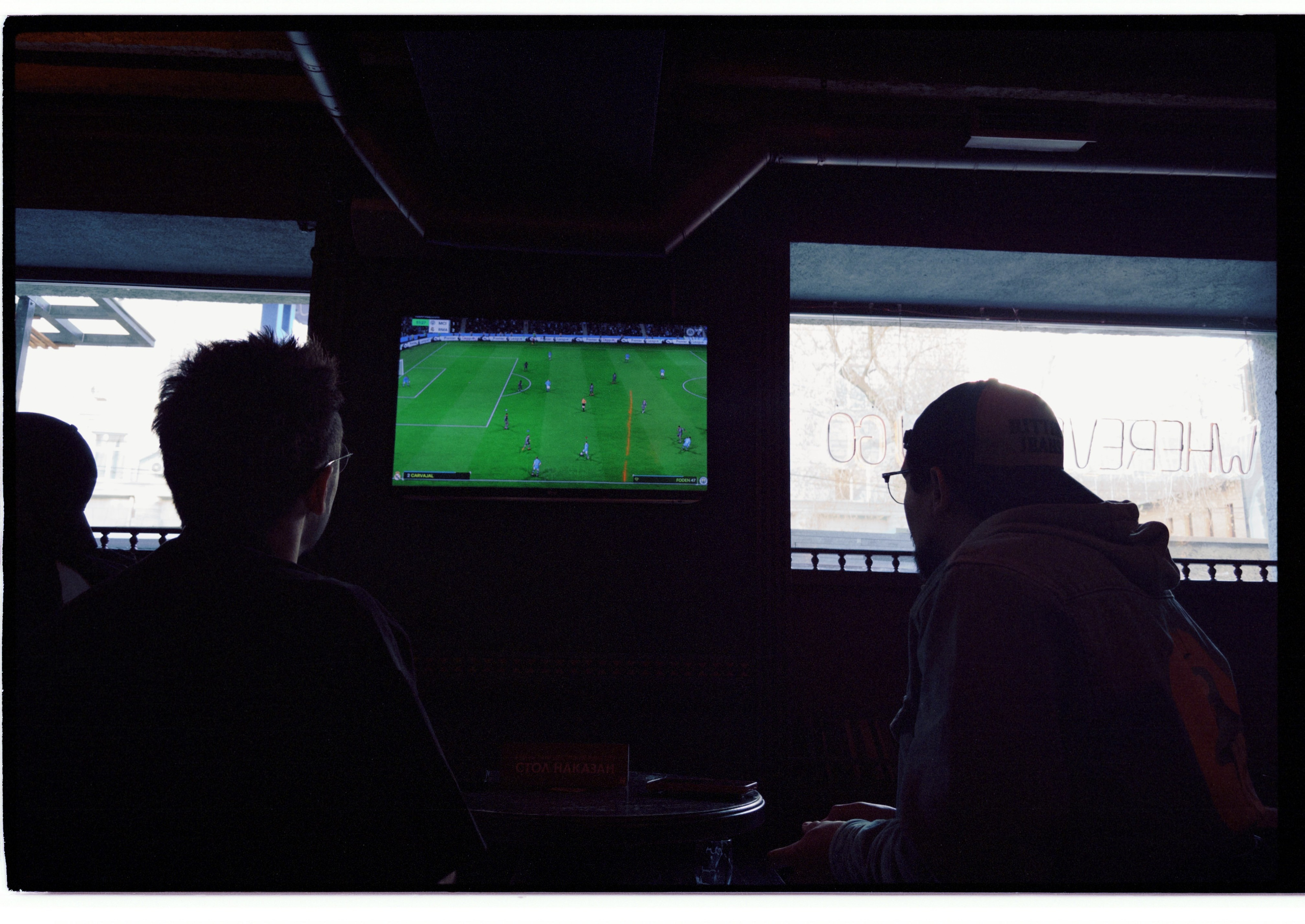 ИВЕНТ ДЛЯ ВСЕХ | Турнир FIFA & MortalCombat. Свадебный и портретный фотограф в Новосибирске Любовь Исакова