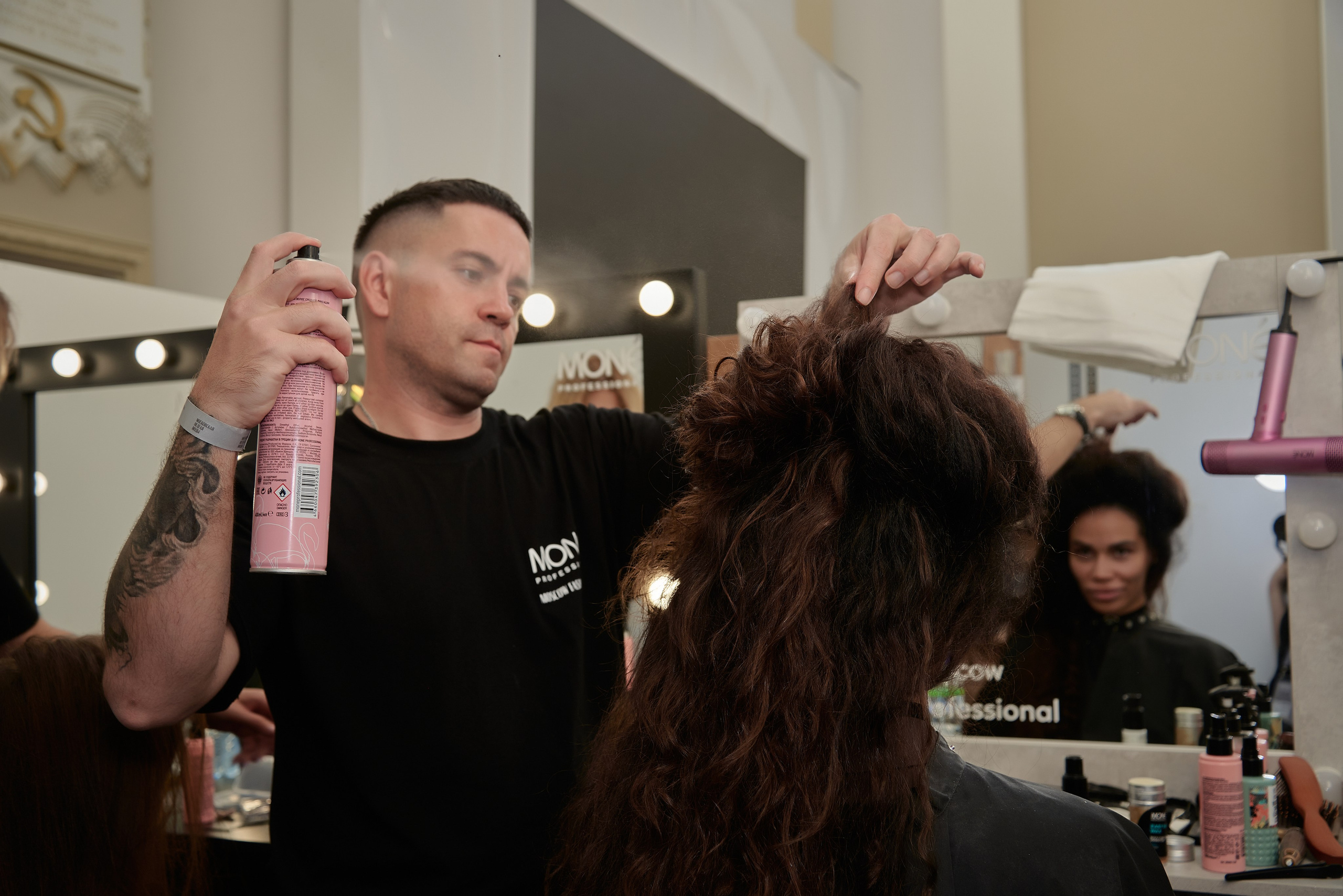 Backstage с показа ALENA COJOCARU RFW 2025. Наталия Дианова — фотограф для брендов и экспертов в Москве