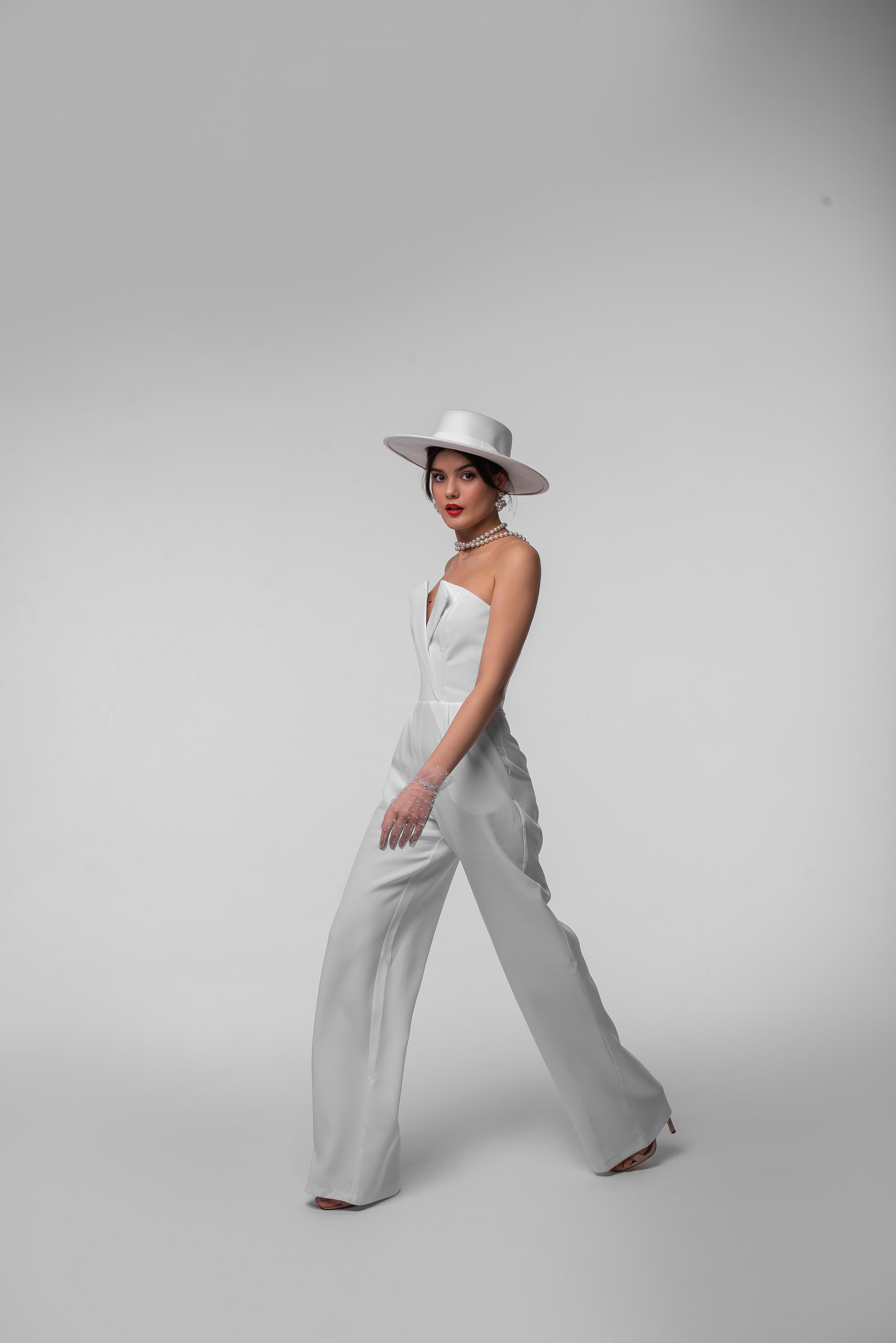 МК Импульсный свет. Контент фотограф в Москве Лихачева Ксения