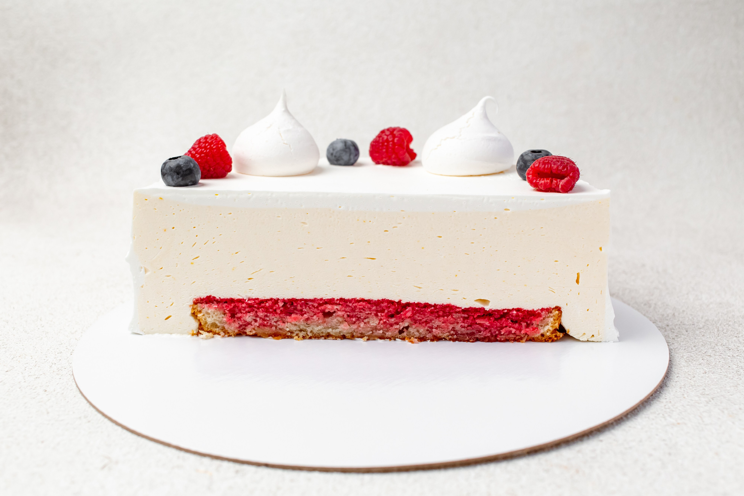 Торты отель Тенет. Рекламный фотограф для вашего бизнеса. Съемка интерьеров, меню отелей, кафе и ресторанов