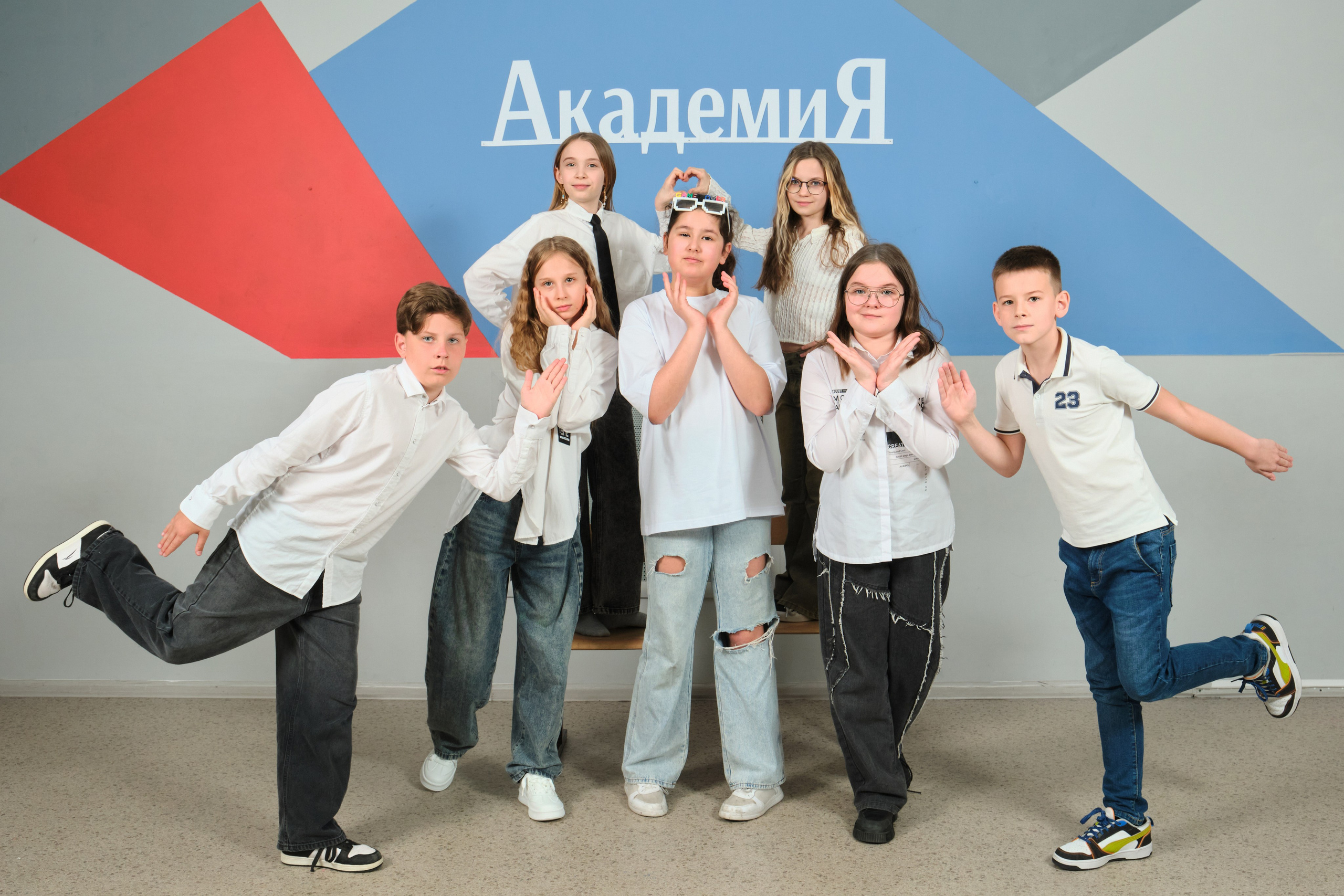 Выпускной альбом 4 класс Самара. Заказать фотоальбом на выпускной