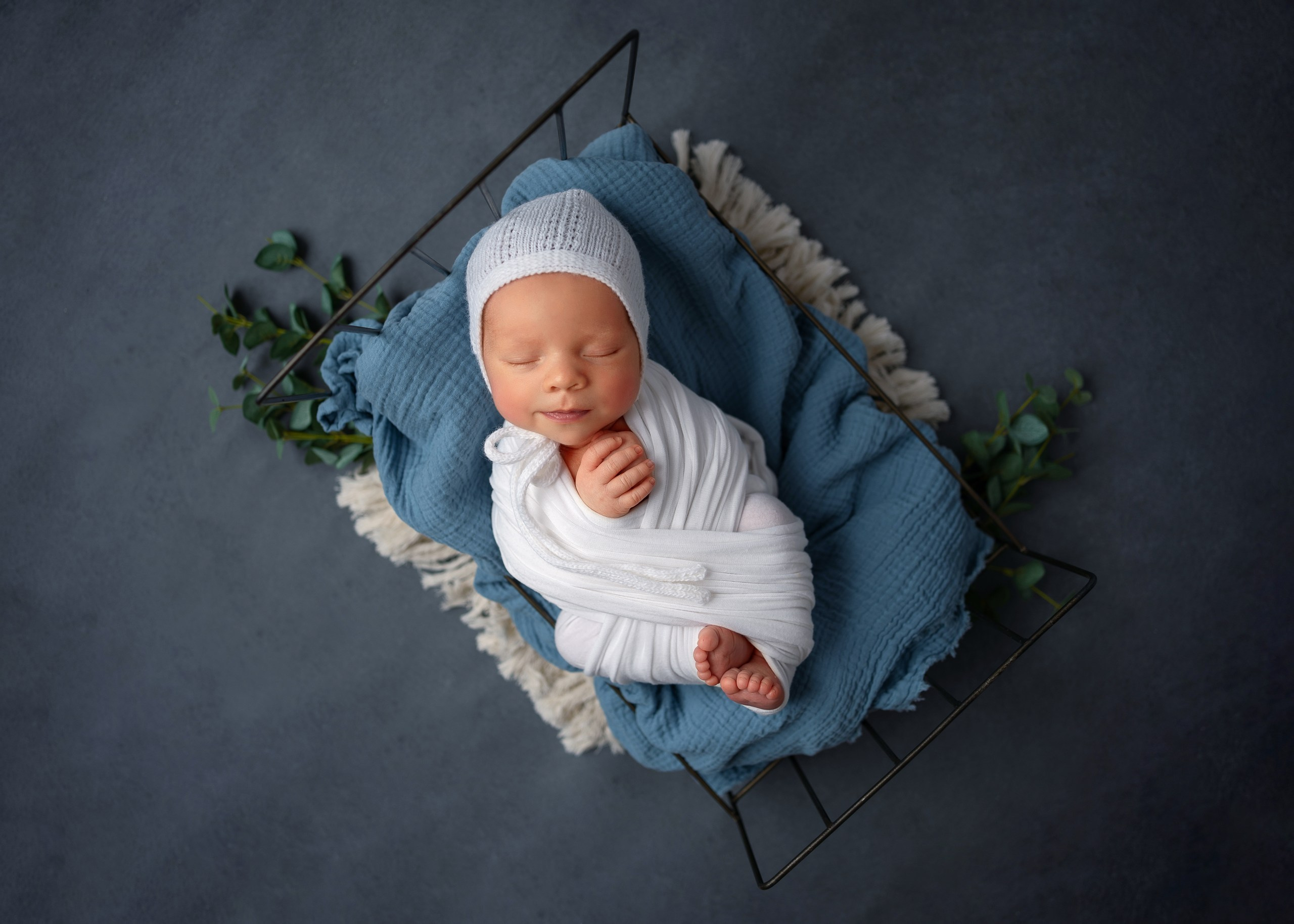 «Экспресс» + семейные кадры + доп. ретушь (13 дней). Фотограф новорожденных в Ялте