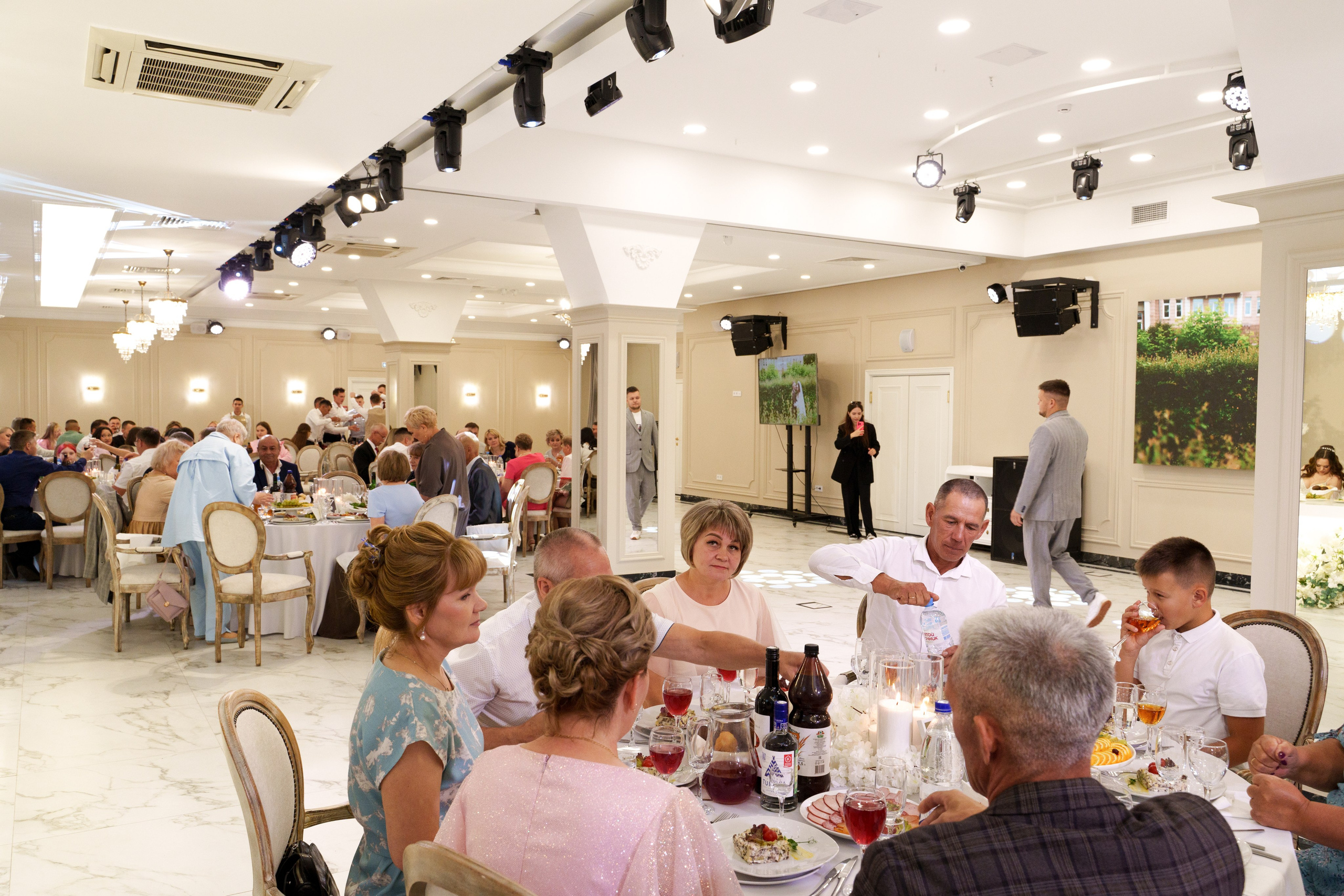 Банкетные залы. Иван Упоров — фотограф, рилсмейкер чебоксары