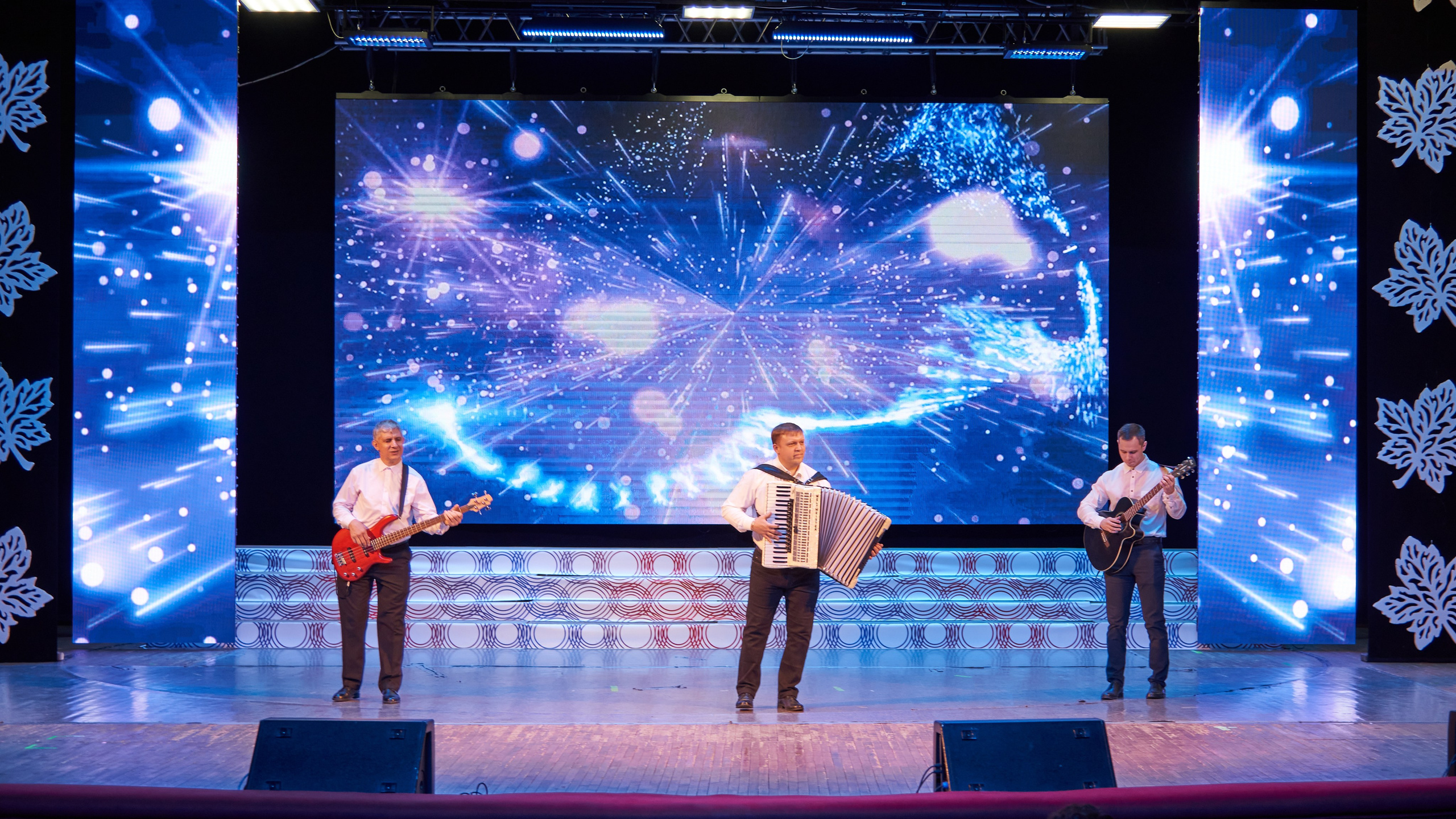 День учителя 2022. [fXph] Фотограф Масликов Илья. Съёмка мероприятий в Ленинске-Кузнецком