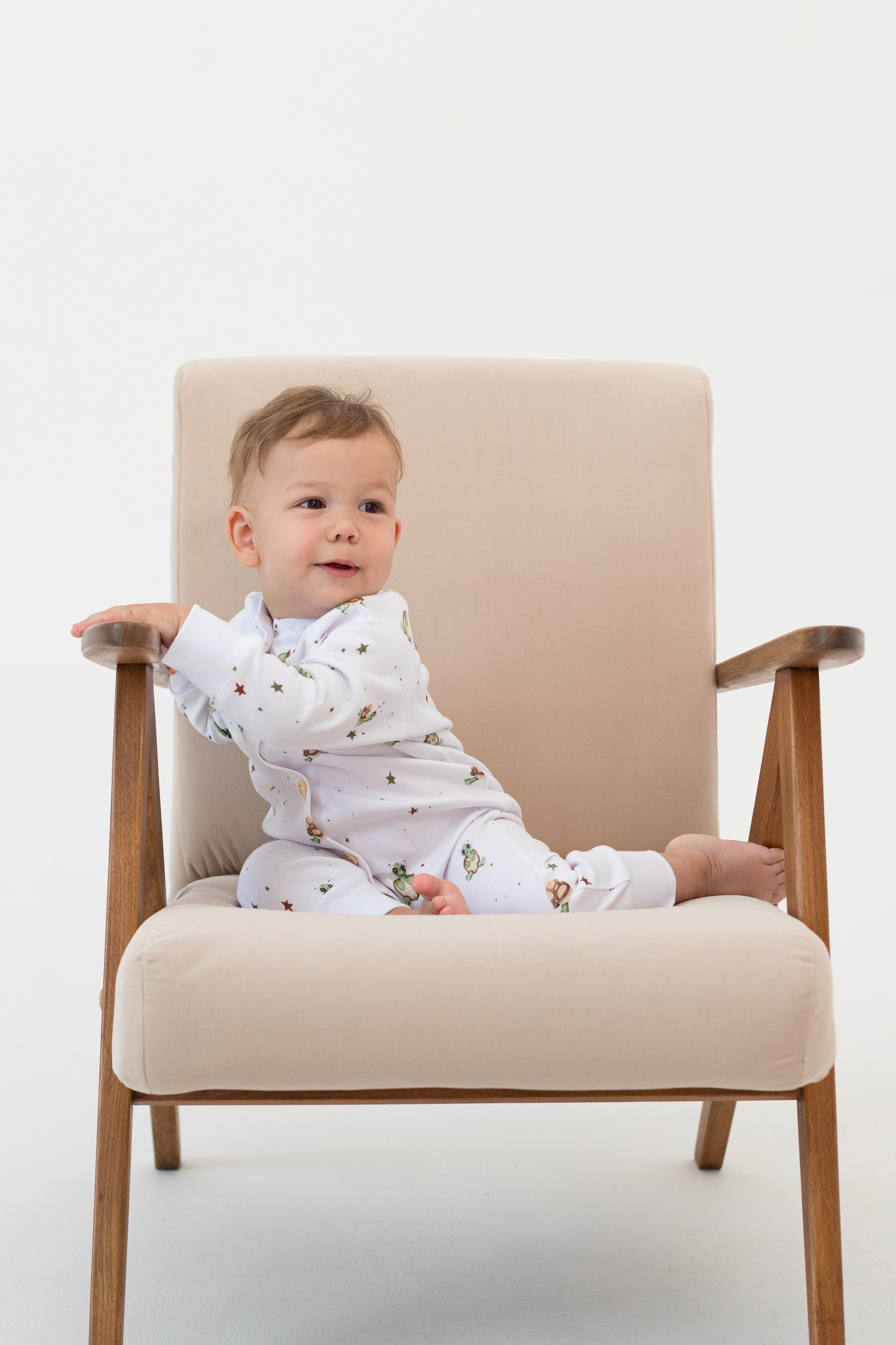 Фотосессия одежды для новорожденных детей. Детский и контент фотограф Надя Волкова Санкт-Петербург