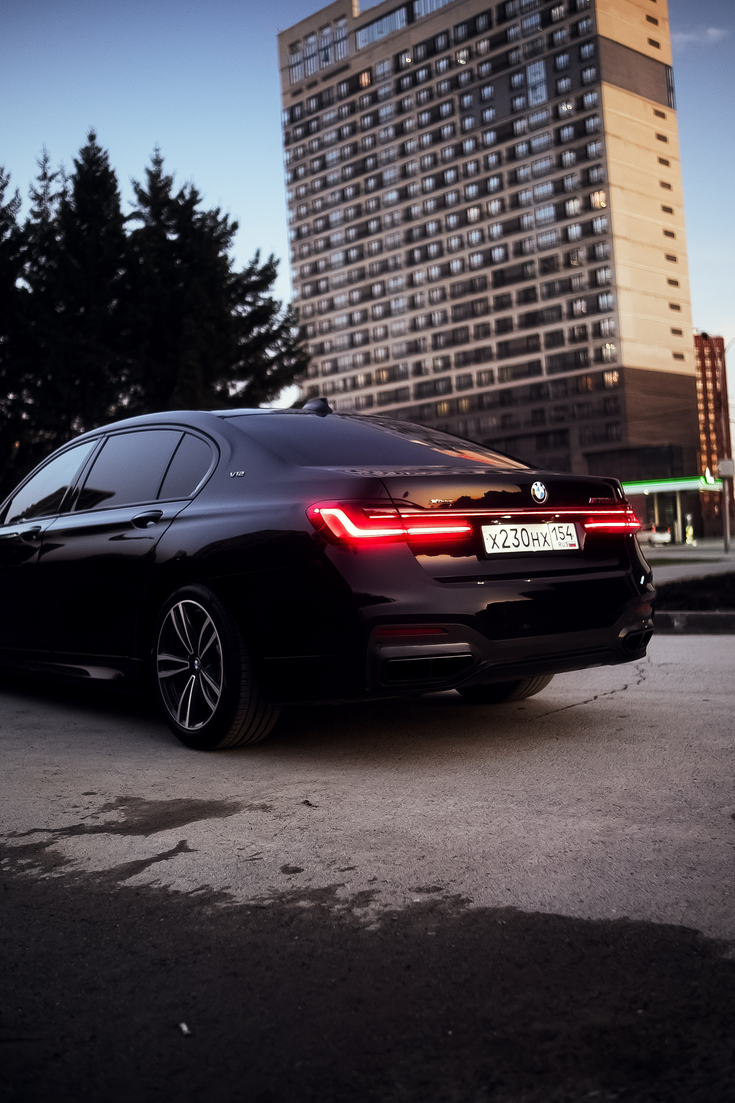 BMW 760Li. Фотограф в Новосибирске Владислав Унтерберг