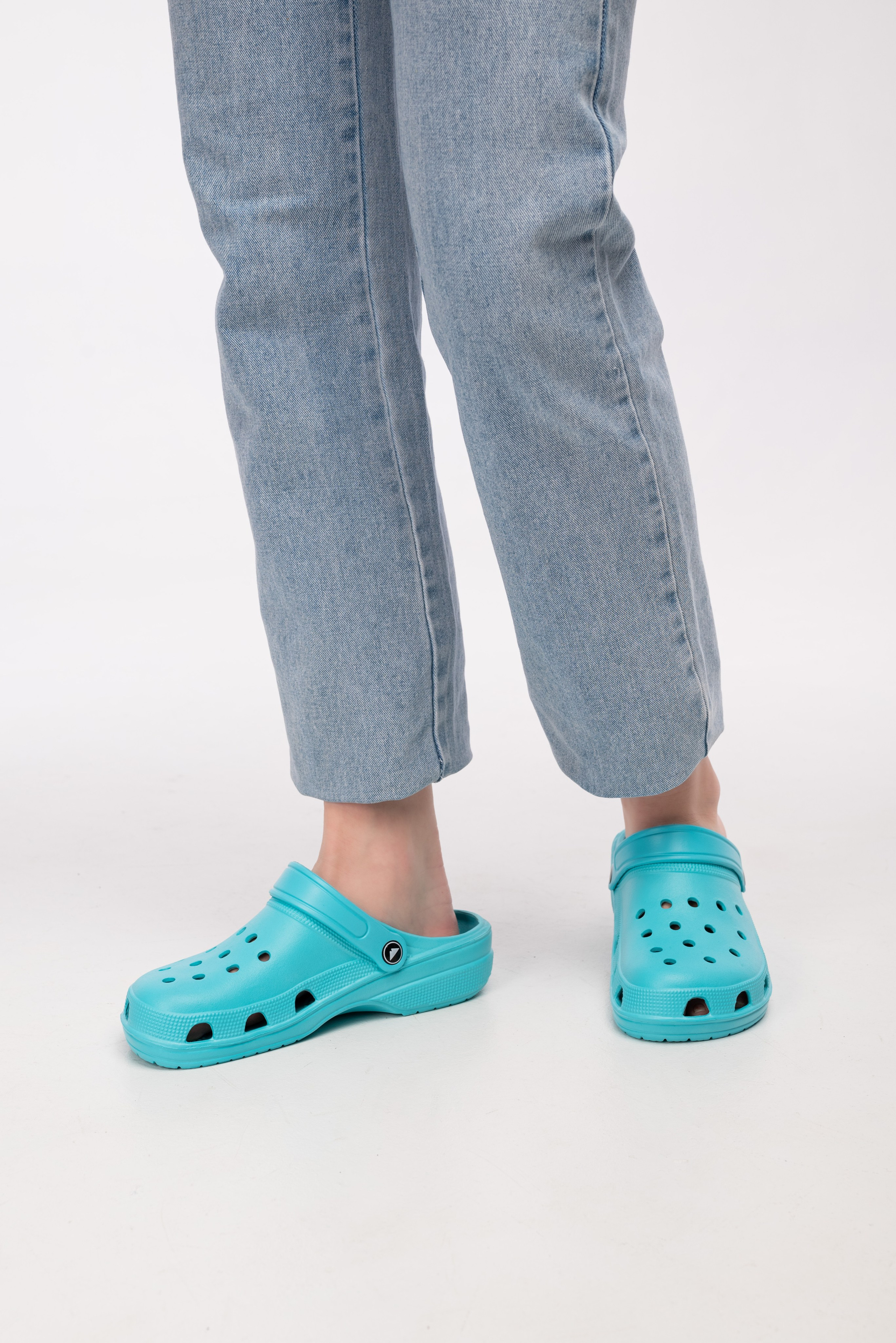 Кроксы. Предметный фотограф, фото для маркетплейсов Пятигорск, КМВ