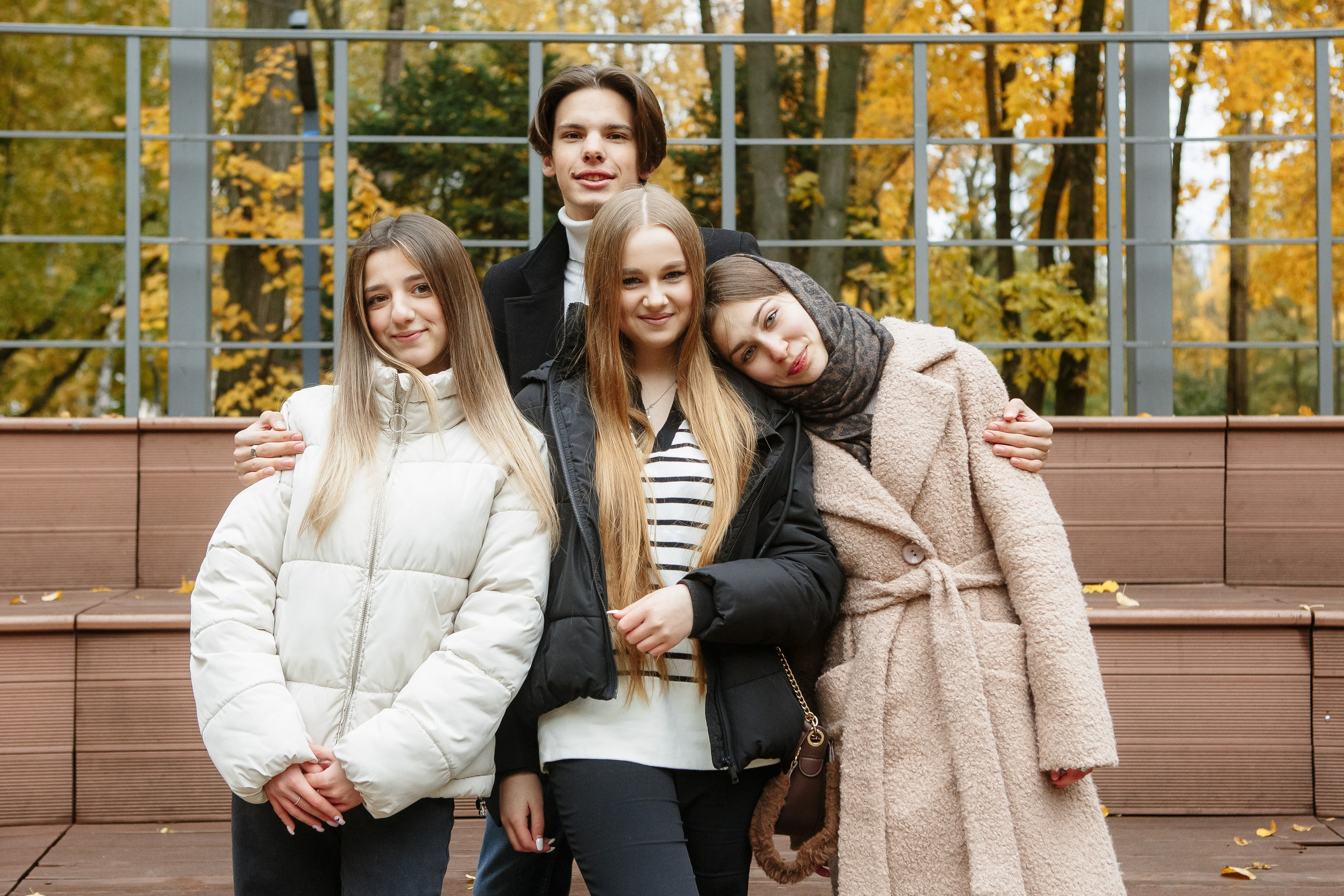 Осень Гимназия 12 11 В 2023 г. Свадебный и портретный Фотограф в Липецке Дмитрий Котюков