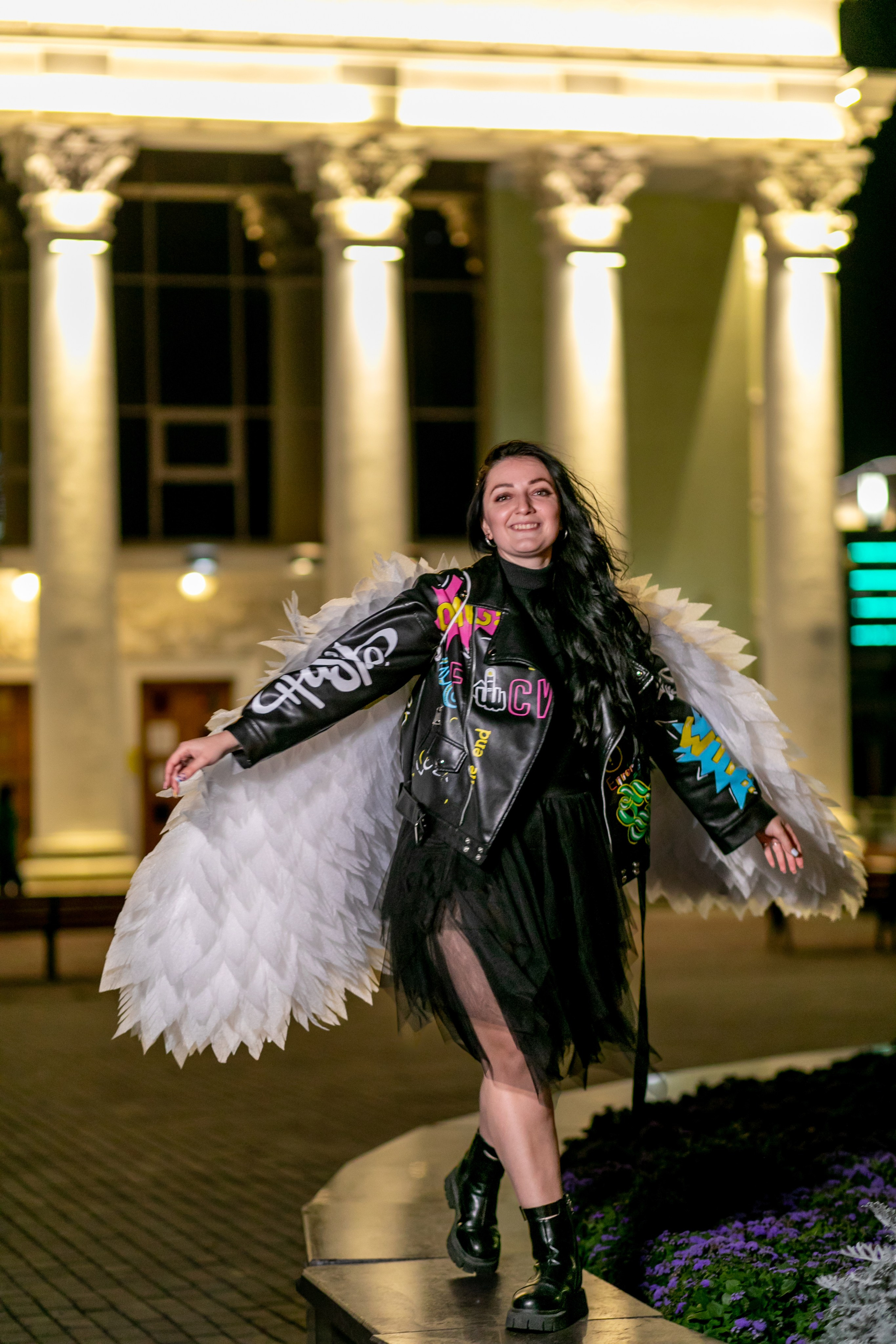 Крылья. Надежда Рыжова, портретная и контент-съемка в Челябинске