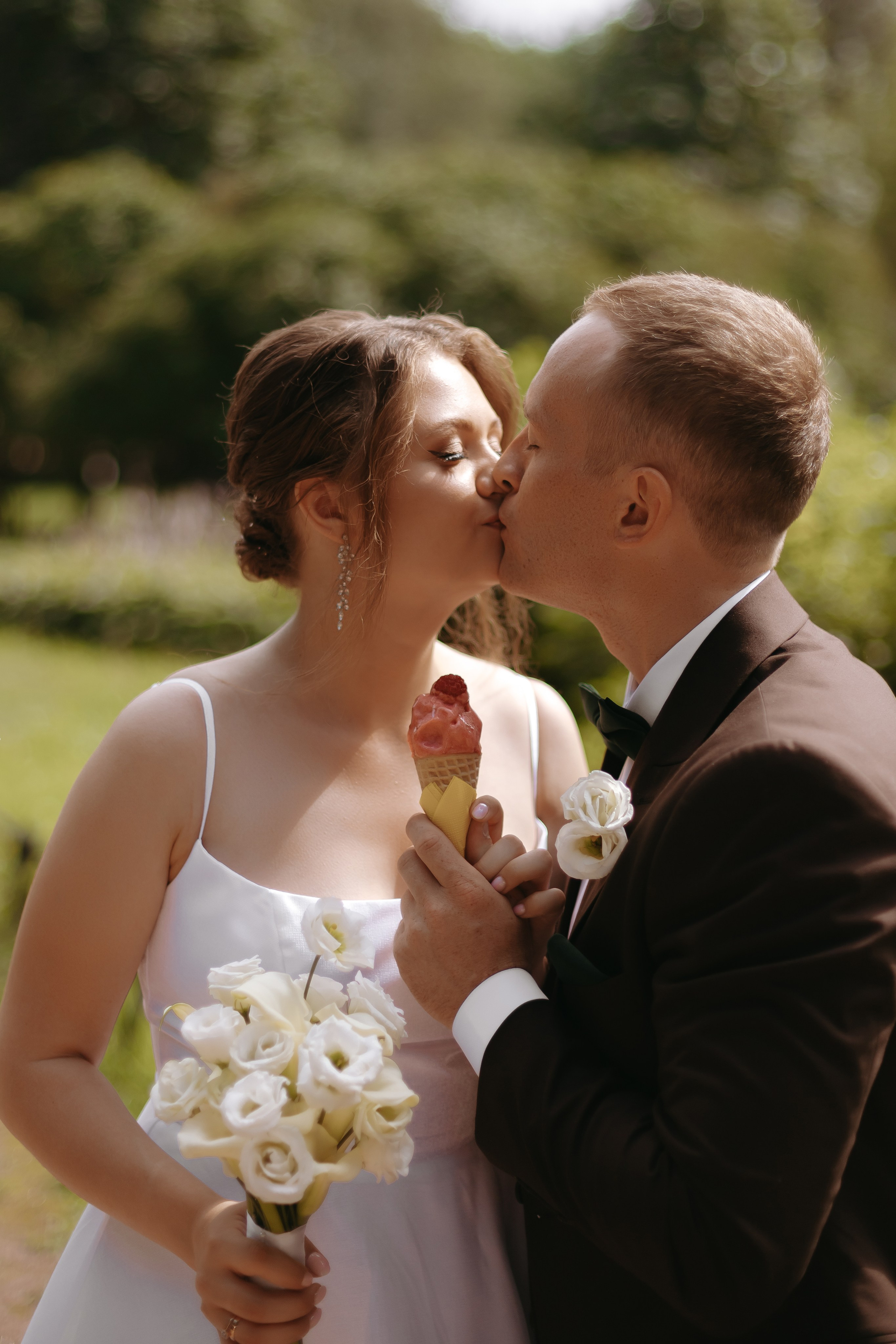 Я принёс тебе весну. Свадебный и семейный фотограф Арина Кулёва