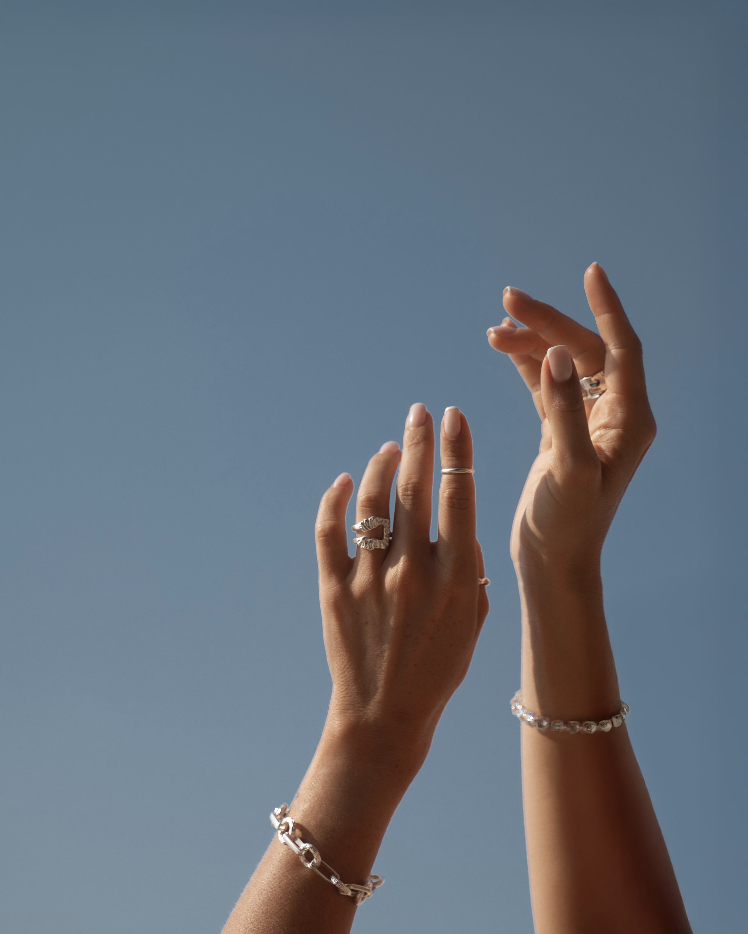 Фотосъёмка для бренда ювелирных украшений на Бали. Женский фотограф Марина Хоняк