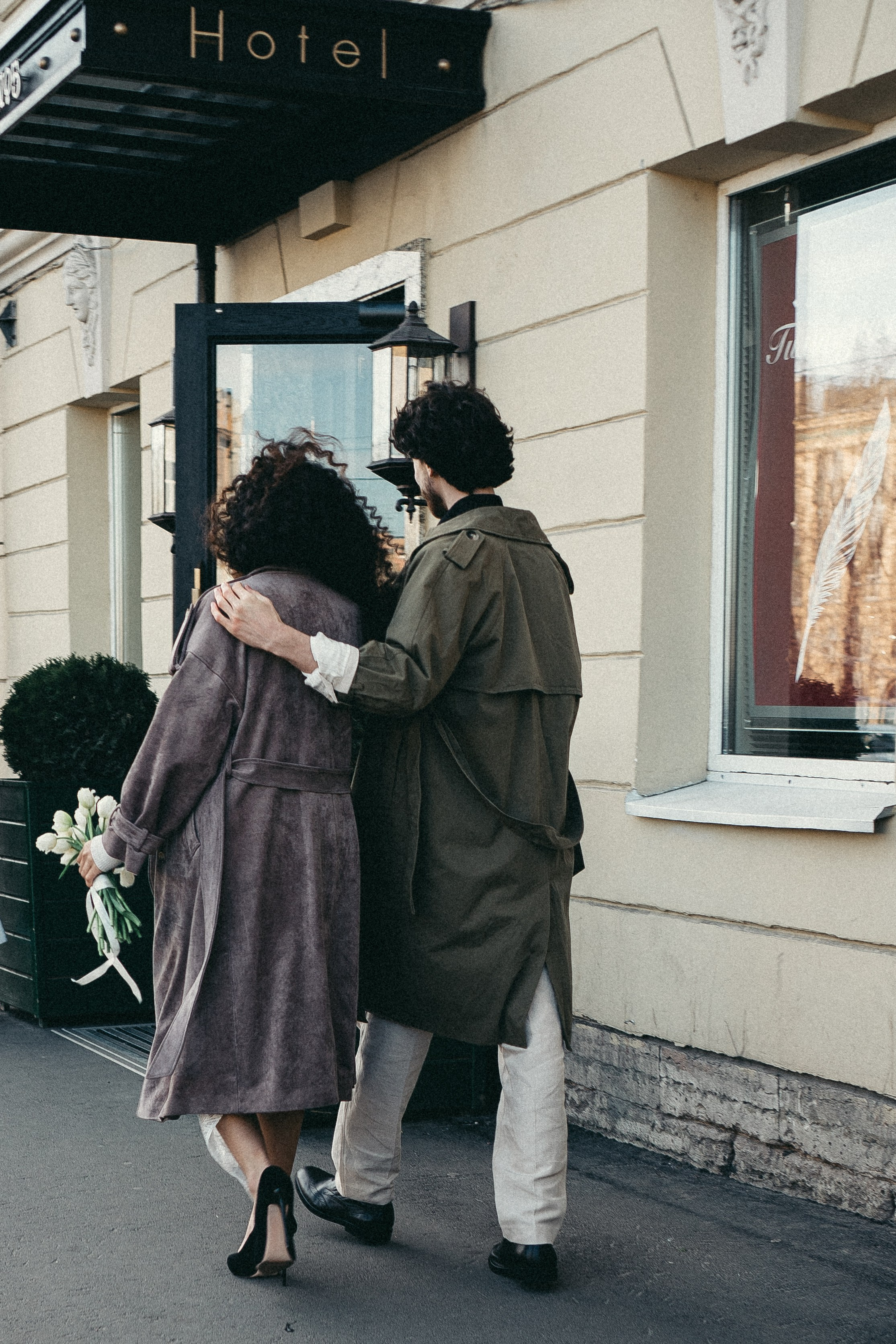 СВАДЕБНАЯ ПРОГУЛКА ПО ПЕТРОГРАДКЕ ВЕСНОЙ. СВАДЕБНАЯ ФОТОСЕССИИЯ НА ПЕТРОГРАДКЕ. Профессиональный фотограф, Санкт-Петербург — Виктория Богомолова