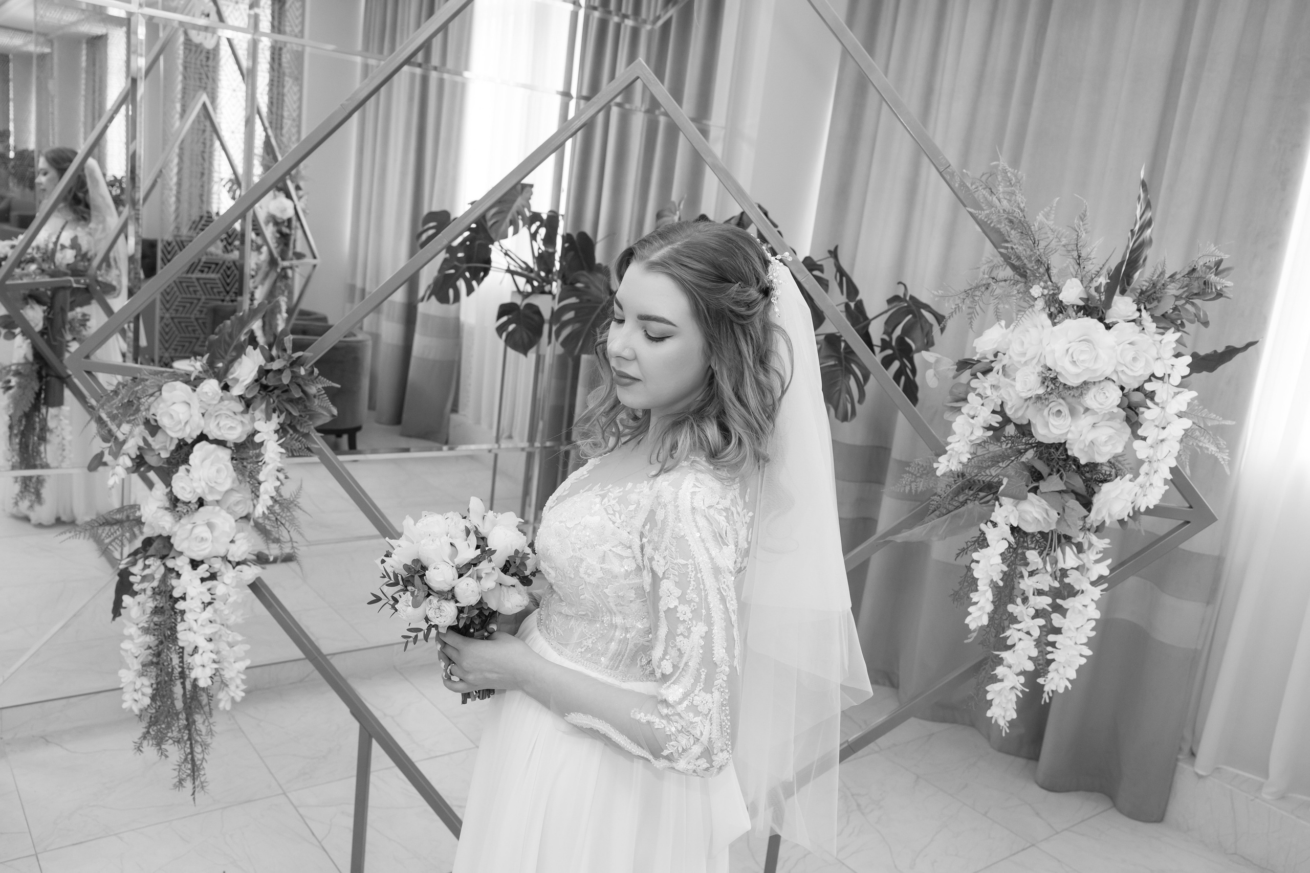 Варя и Денис, 4 ЗАГС + банкет. Свадебный и репортажный фотограф (Москва, Королев и другие)