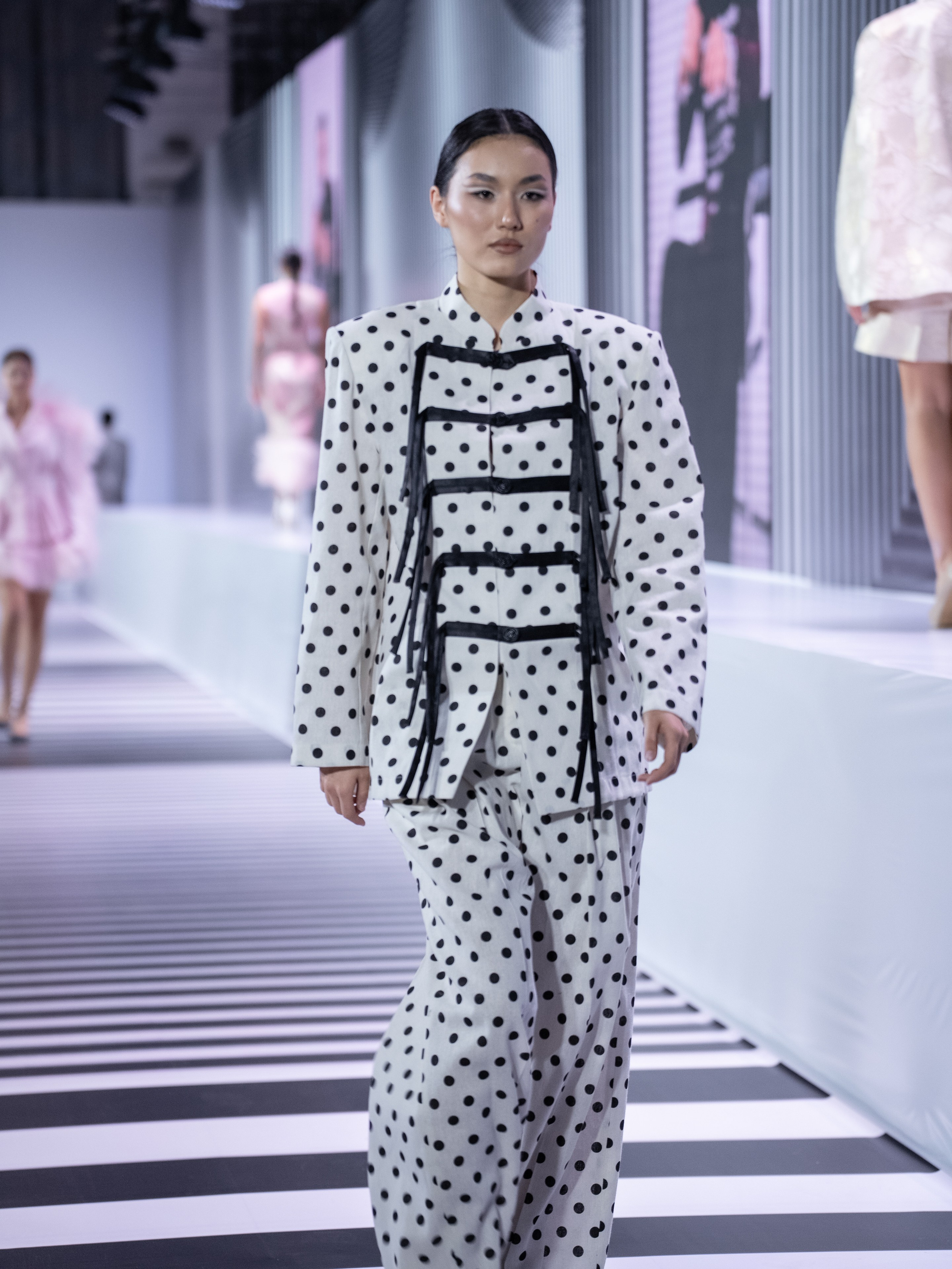 Arunaz. Сайт Алматинского НЮ АРТ, будуар и фэшн фотографа Дениса Карпенко