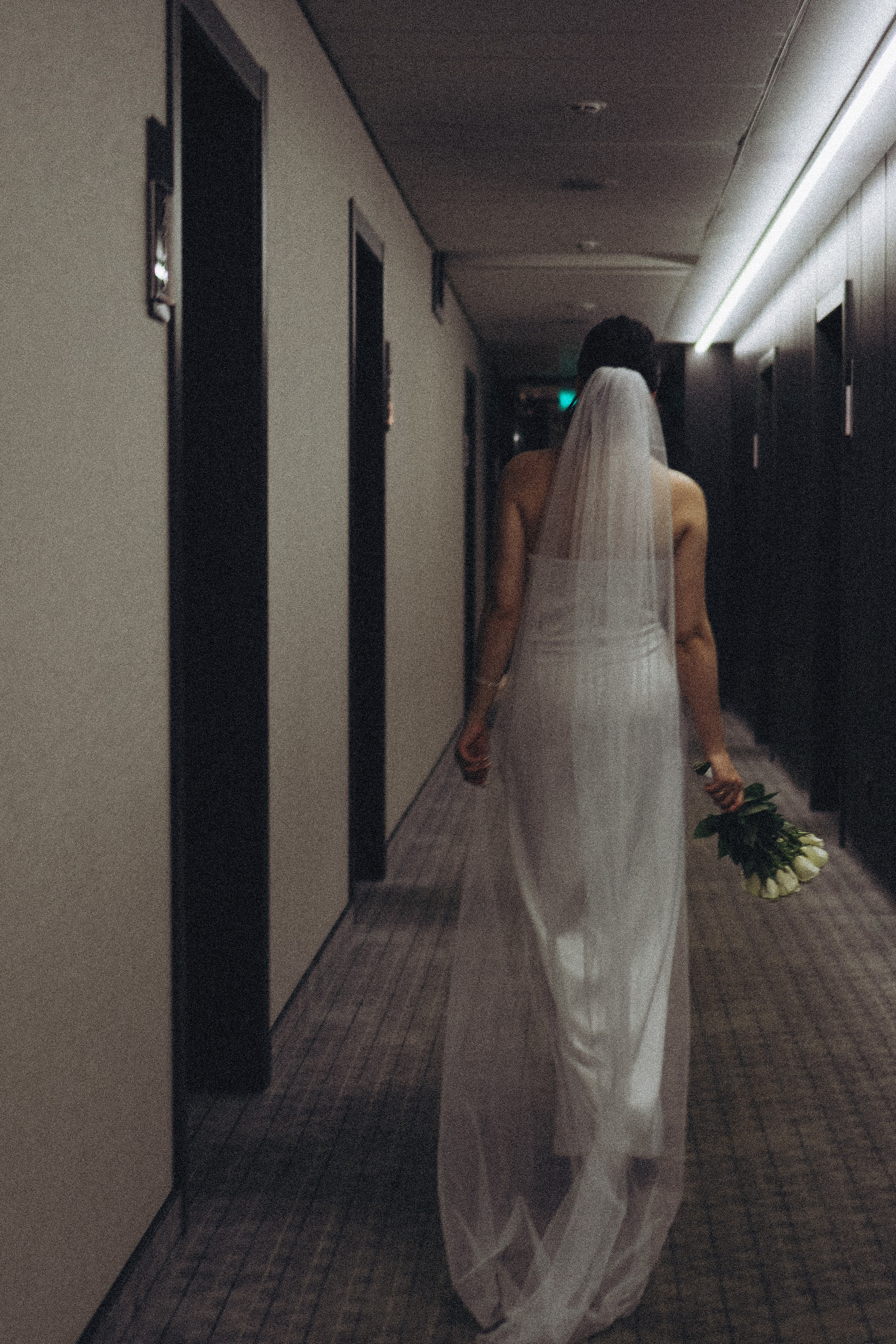 СВАДЕБНАЯ СЬЕМКА СБОРОВ ЖЕНИХА И НЕВЕСТЫ В ОТЕЛЕ И ТАКЖЕ ФОТОСЕССИИЯ В ОТЕЛЕЕ МЕГАПОЛИС БРЯНСК. Профессиональный фотограф, Санкт-Петербург — Виктория Богомолова