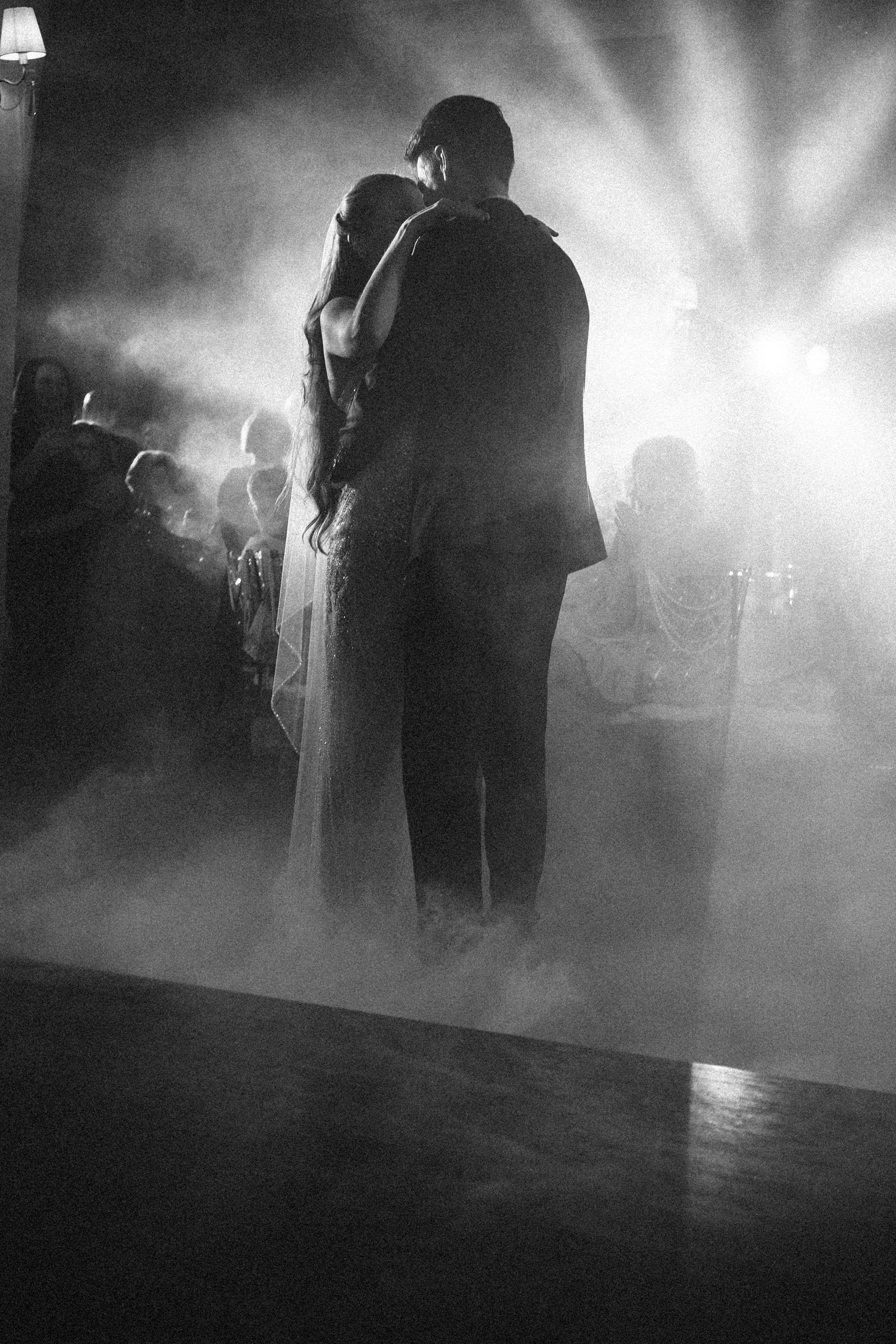 СВАДЕБНАЯ СЬЕМКА В ОТЕЛЕ В СИБИРИ. Профессиональный фотограф, Санкт-Петербург — Виктория Богомолова