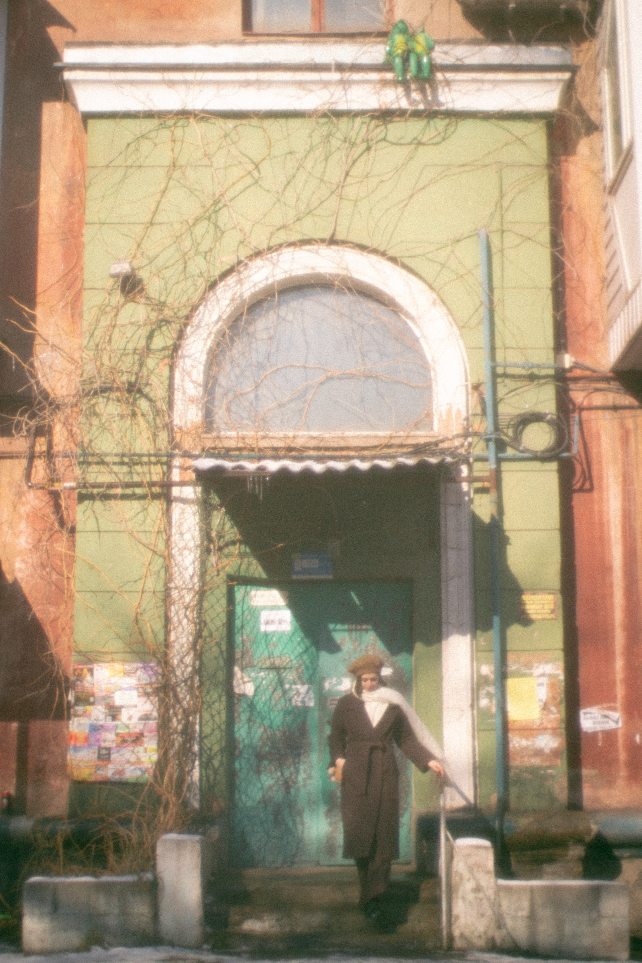 В городе зима. • Фотограф Александра Светозар Алчевск •