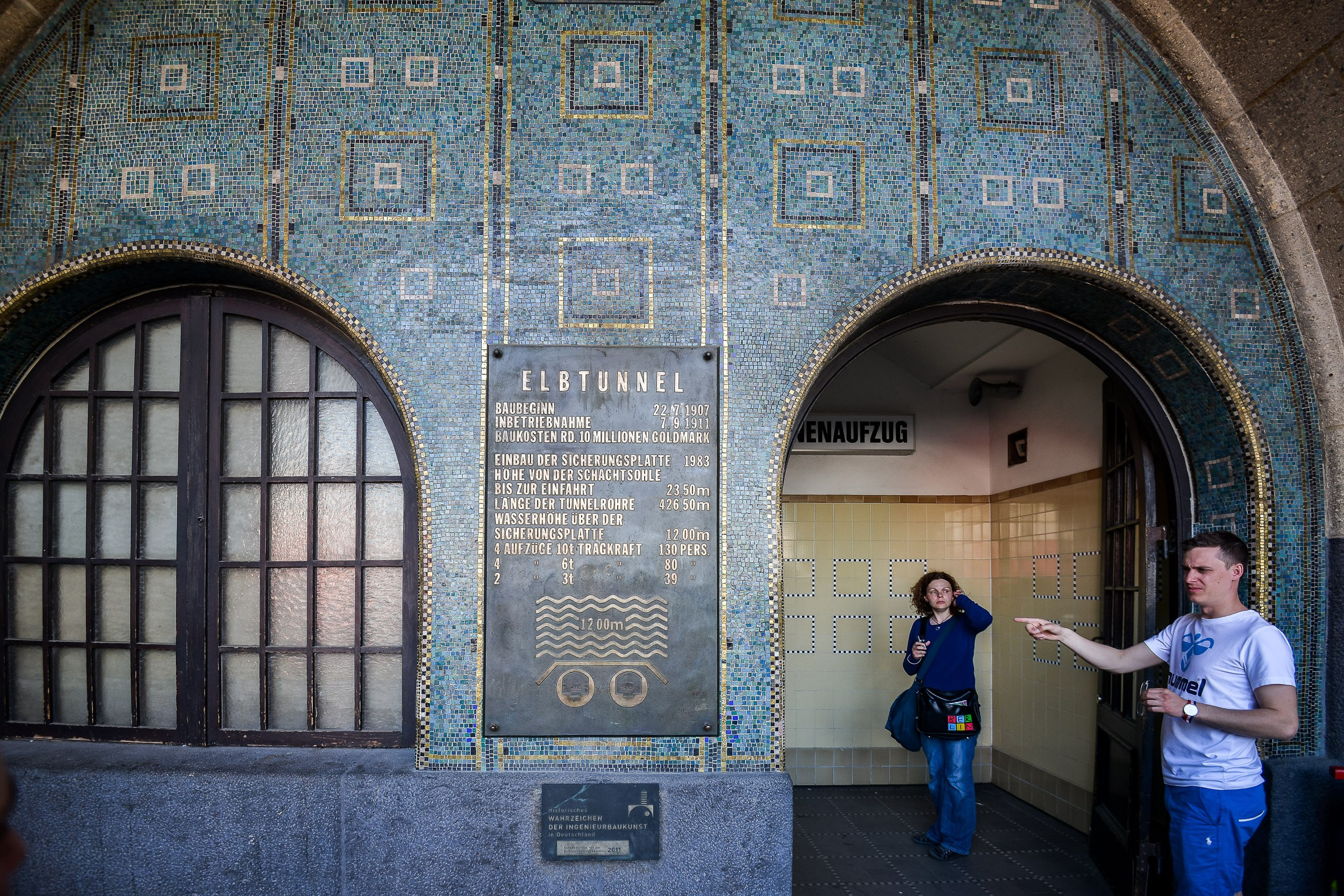 корпоратив, тимбилдинг, юбилей, Фотограф на праздник, Беларусь, минск фотограф, репортажной фотограф Беларусь,  фотограф в Минске, Алексей Матюшков, фоторепортер Беларуси, Репортажная съемка мероприятий,  день рождения, Тоннель через Эльбу