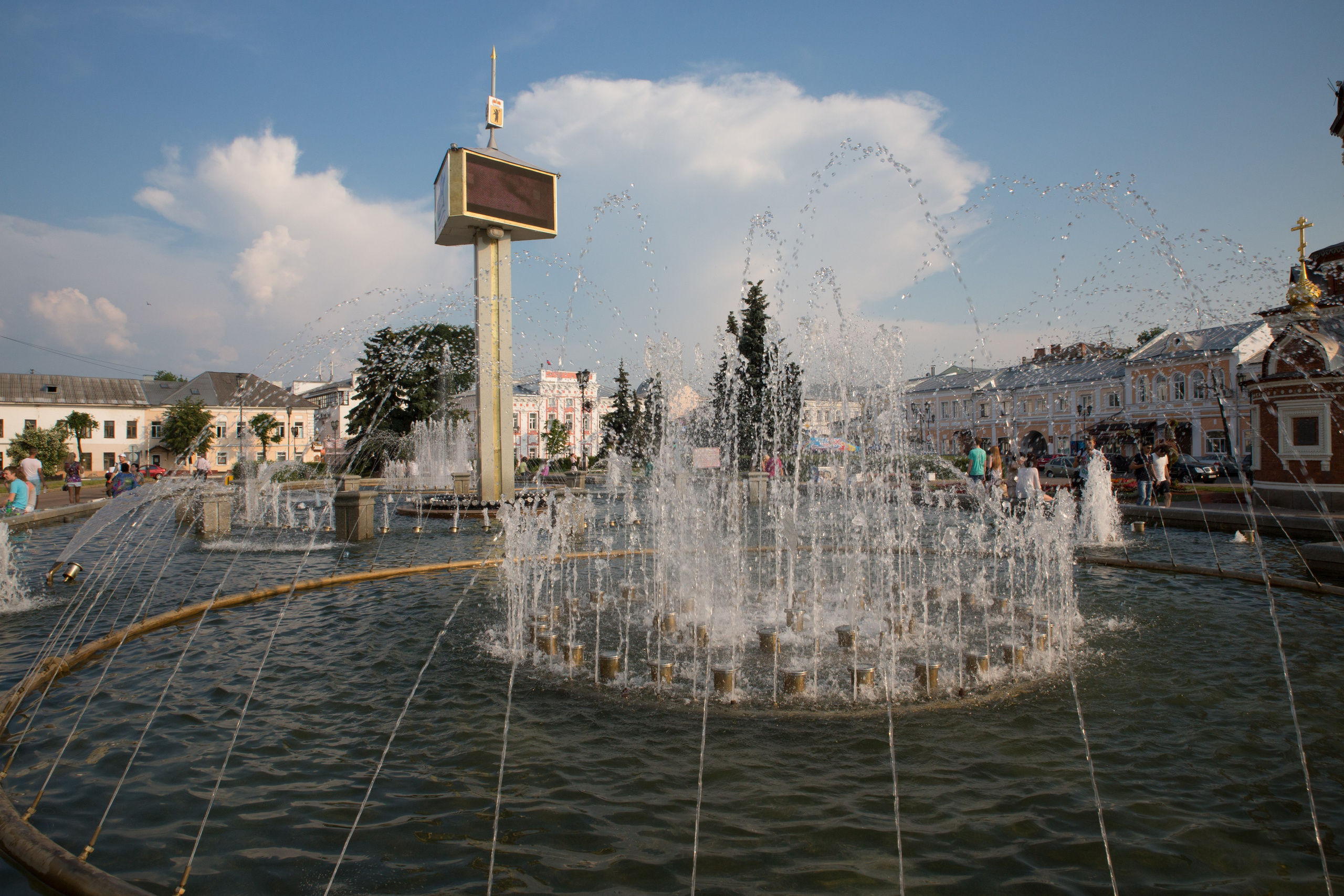 Г. Ярославль. Студия Максима Белослюдцева