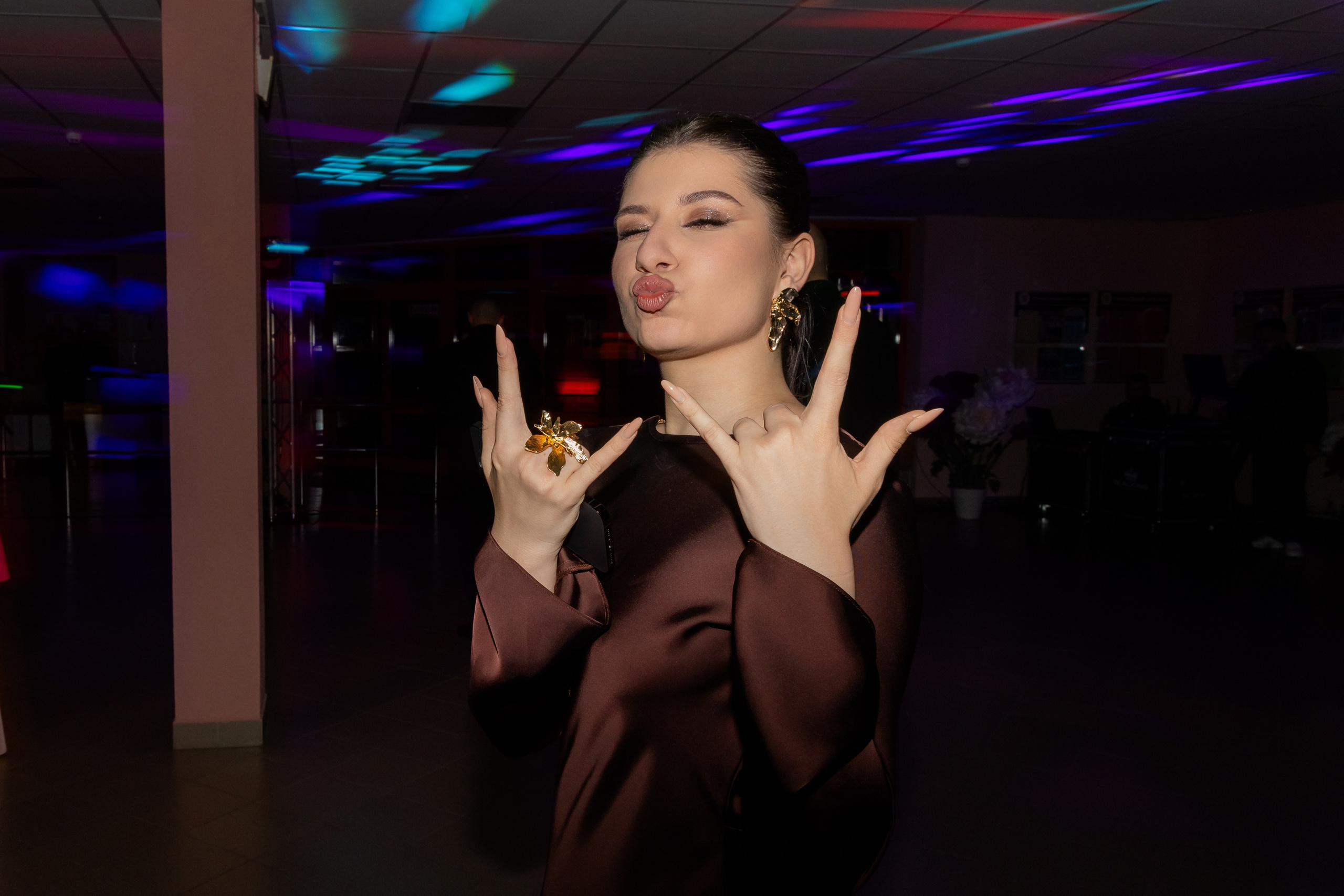 Школьный выпускной 2025 год в Минске, Беларуси. Свадебный фотограф в Минске/Беларуси Сергей Спиридонов